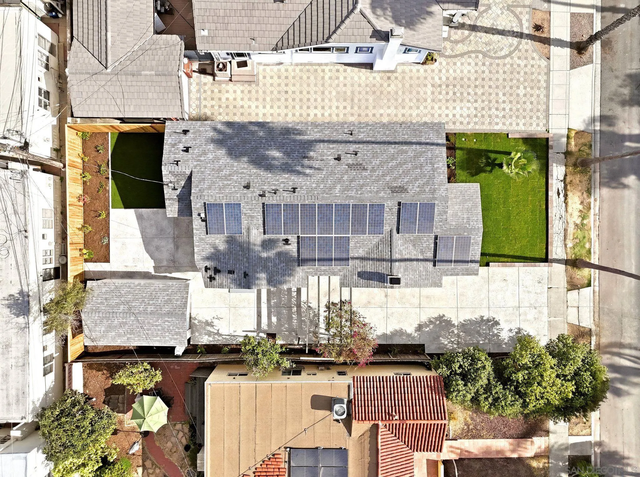 https://cdn.realtyfeed.com/cdn/127/260020490/a307a59403bea0654dcdc581f6e7d933.webp