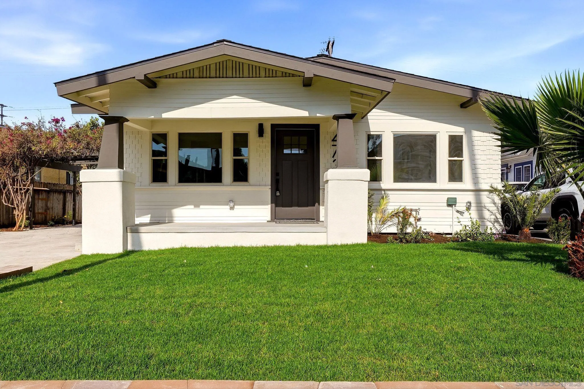 https://cdn.realtyfeed.com/cdn/127/260020490/e5acbcb385d49613f2a51a4b14fbfd18.webp