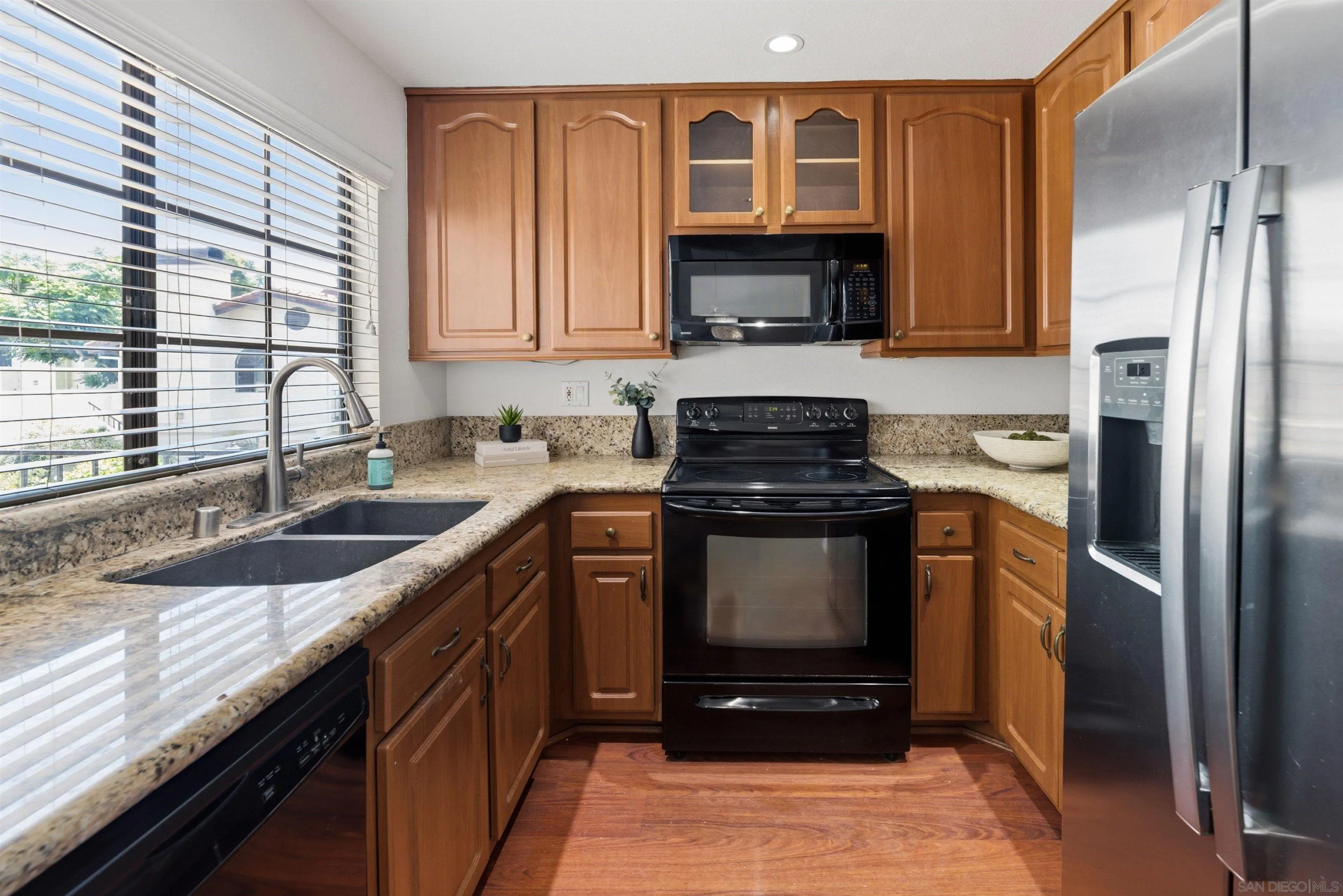 Photo #9: 260020493 Listing: Photo #9