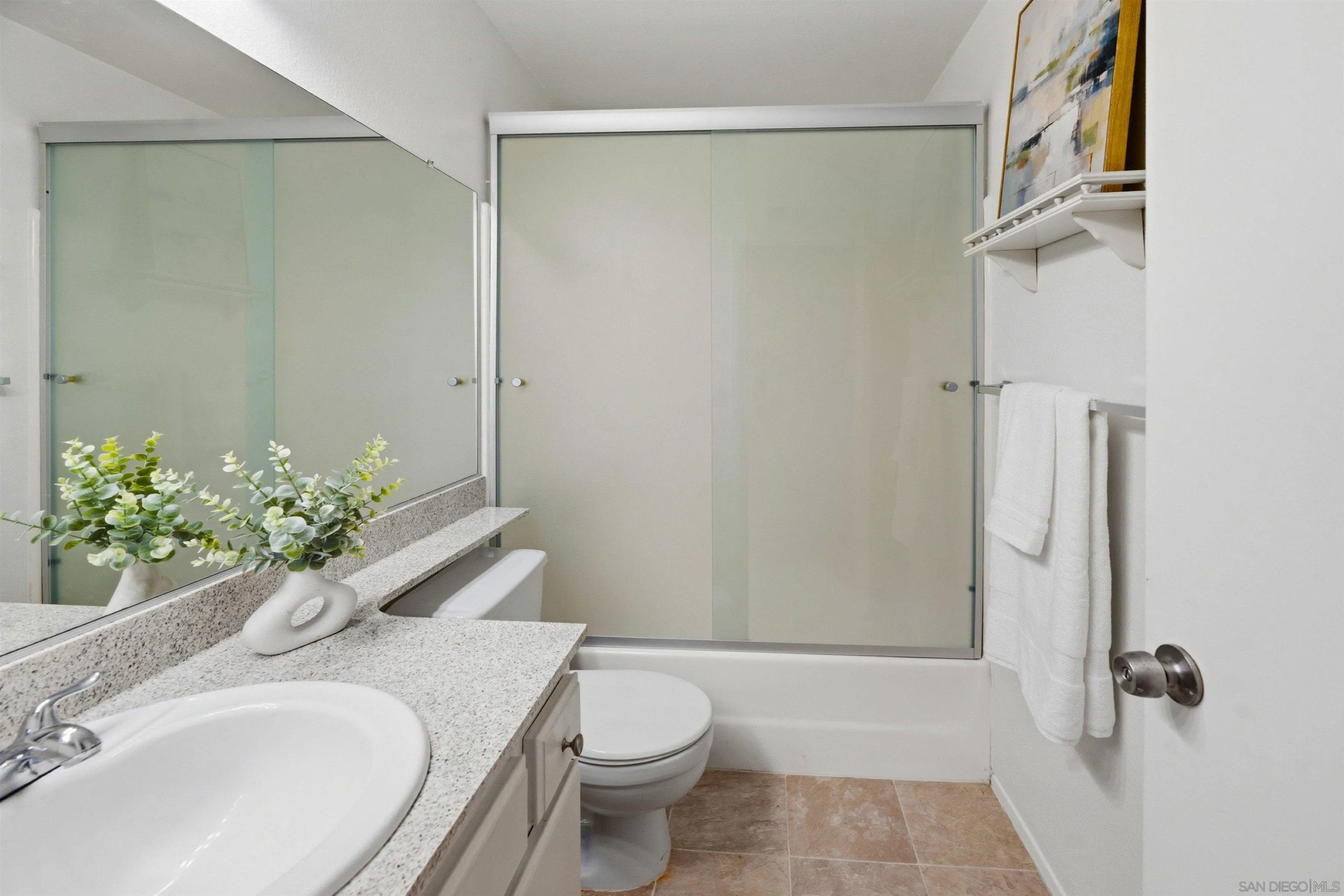 Photo #10: 260020493 Listing: Photo #10