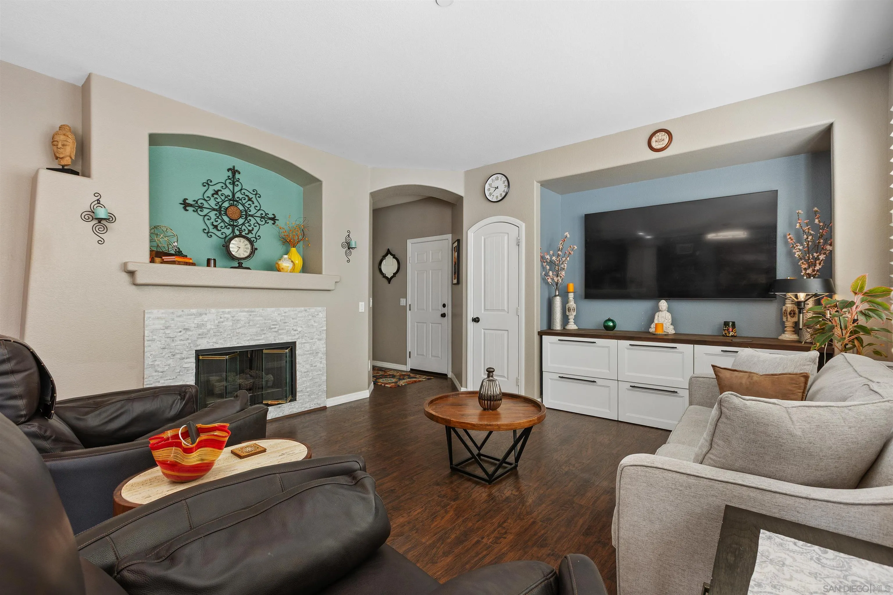Photo #7: 260020495 Listing: Photo #7