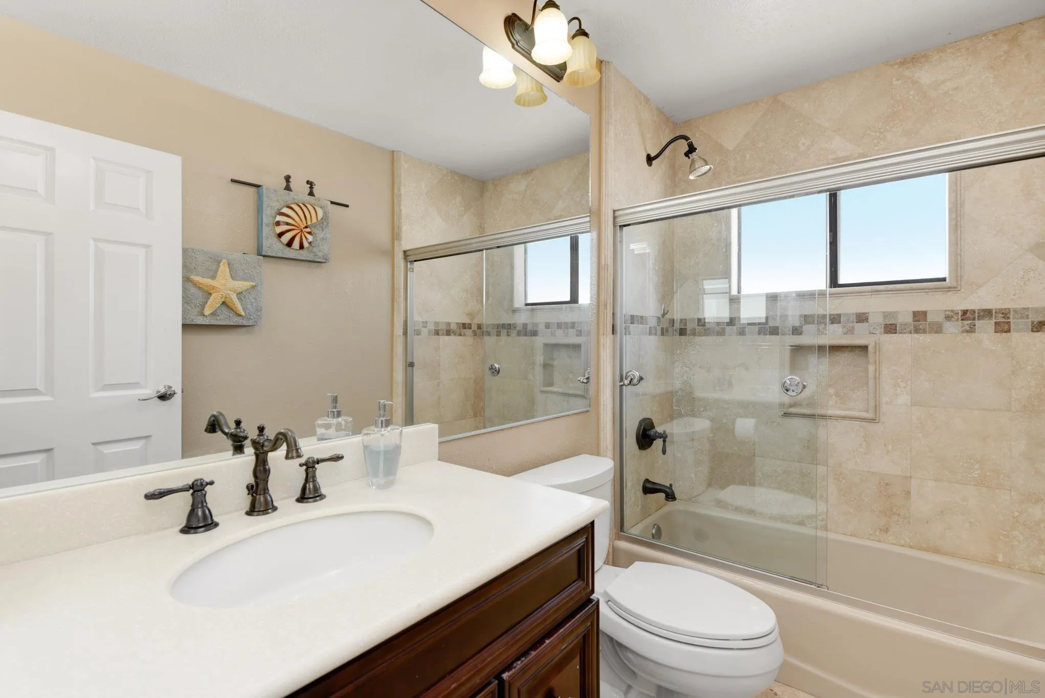 https://cdn.realtyfeed.com/cdn/127/260020496/1aebfef55b0b5d398c66ab14bb692726.webp