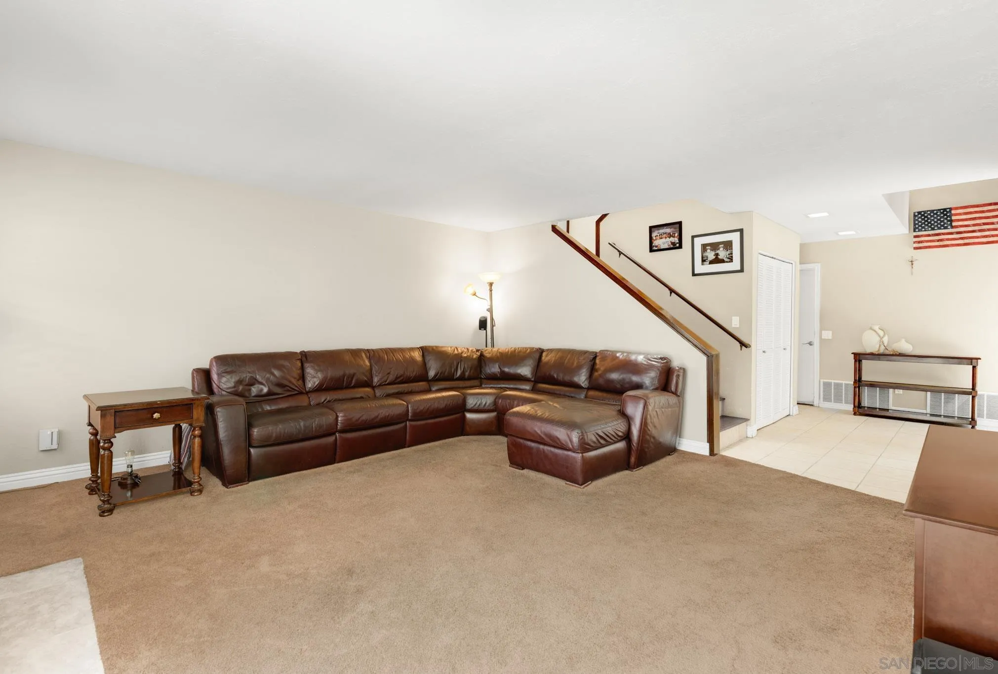 https://cdn.realtyfeed.com/cdn/127/260020496/e86a10c04d67b19c1552f518f5a29399.webp