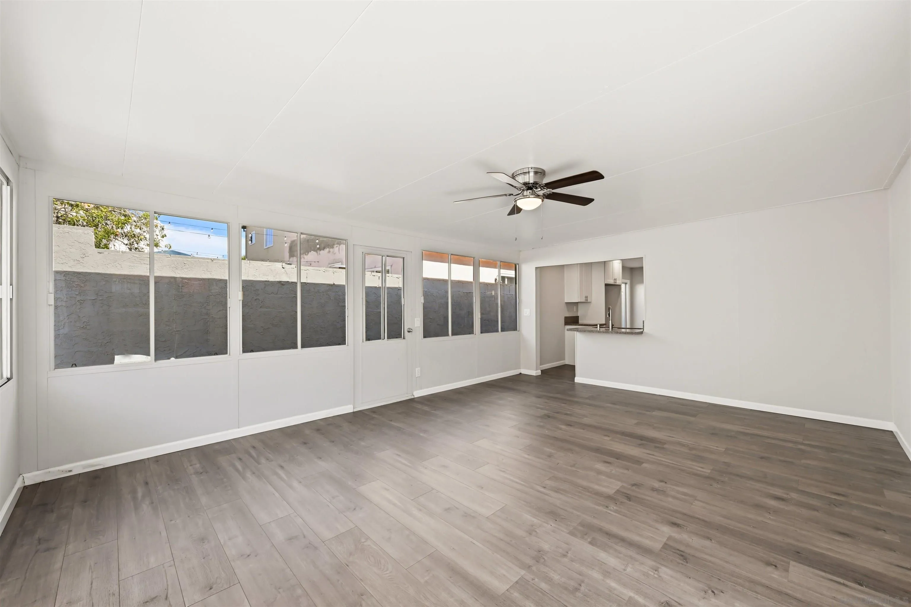 Photo #13: 260020498 Listing: Photo #13