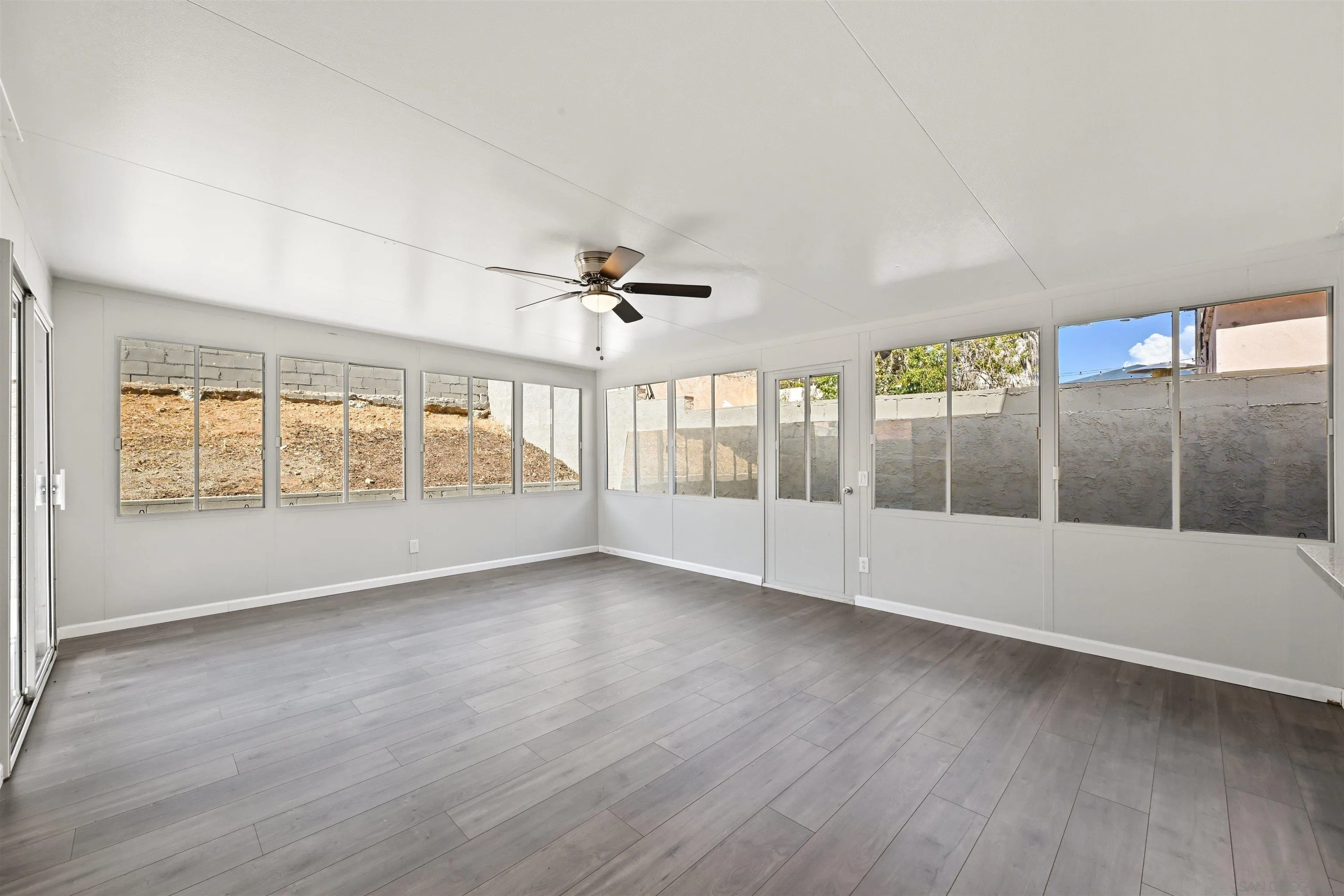 Photo #11: 260020498 Listing: Photo #11