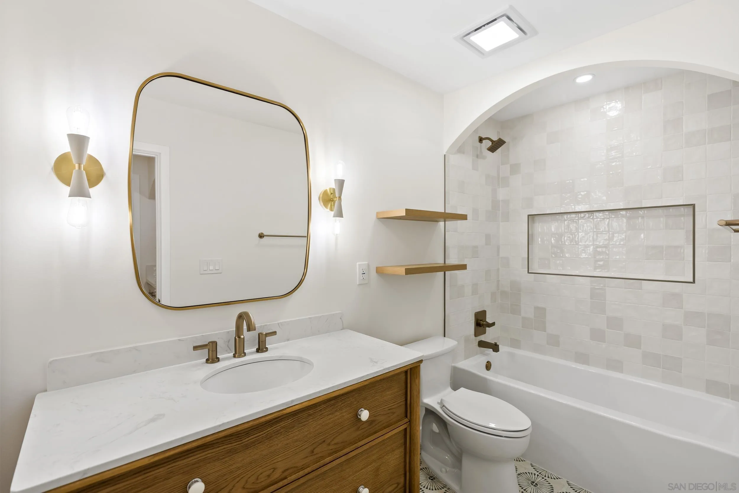 5552 Caminito Herminia, La Jolla, CA 92037 - Photo 5 of 49, La Jolla, CA