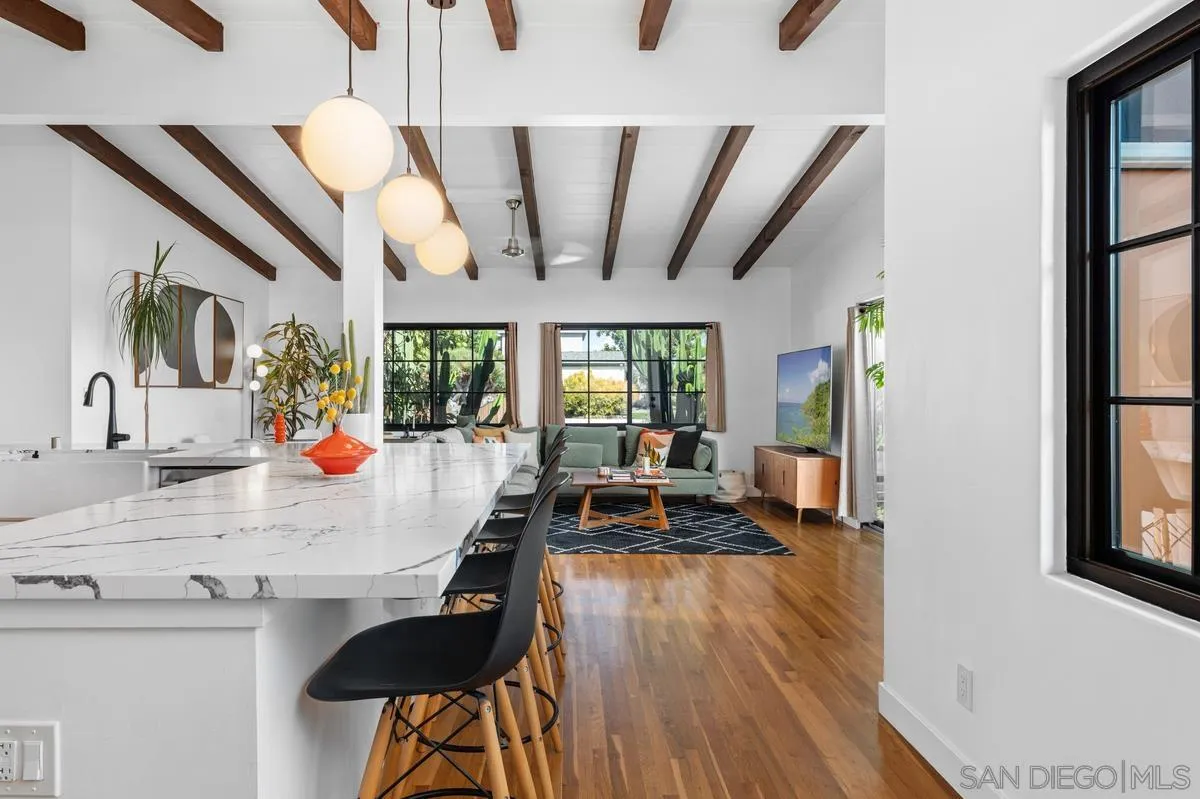 https://cdn.realtyfeed.com/cdn/127/260020502/0eefdfa4956a0cd50bce68dbe8303ab0.webp