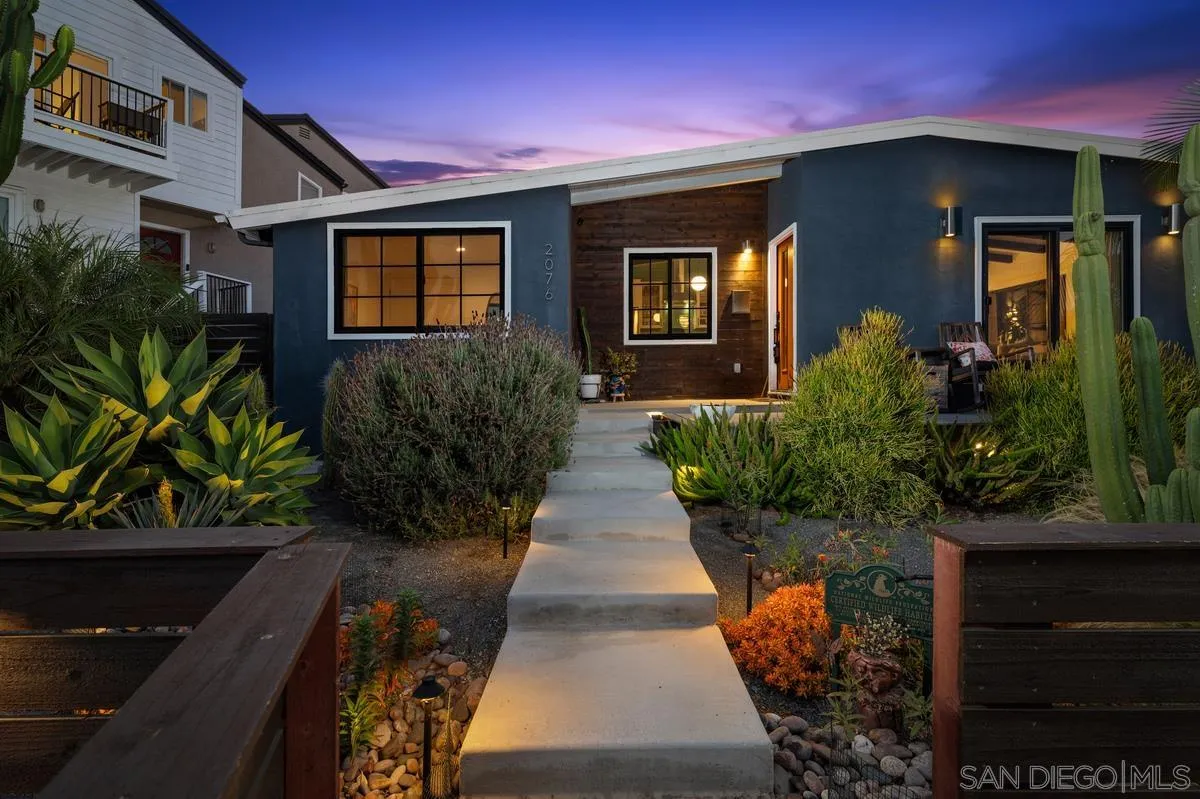 2076 Emerald St, San Diego, CA 92109 - Main photo, San Diego, CA