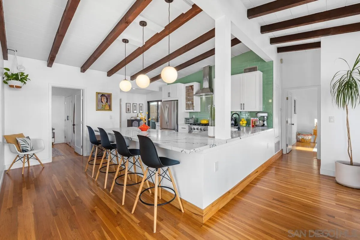 https://cdn.realtyfeed.com/cdn/127/260020502/a58327db1fed3154b0d9caebe9b19033.webp