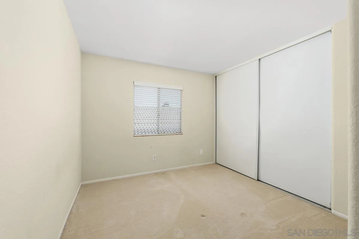 https://cdn.realtyfeed.com/cdn/127/260020503/b9fe8c26d797800a113ac37c682e892f.webp