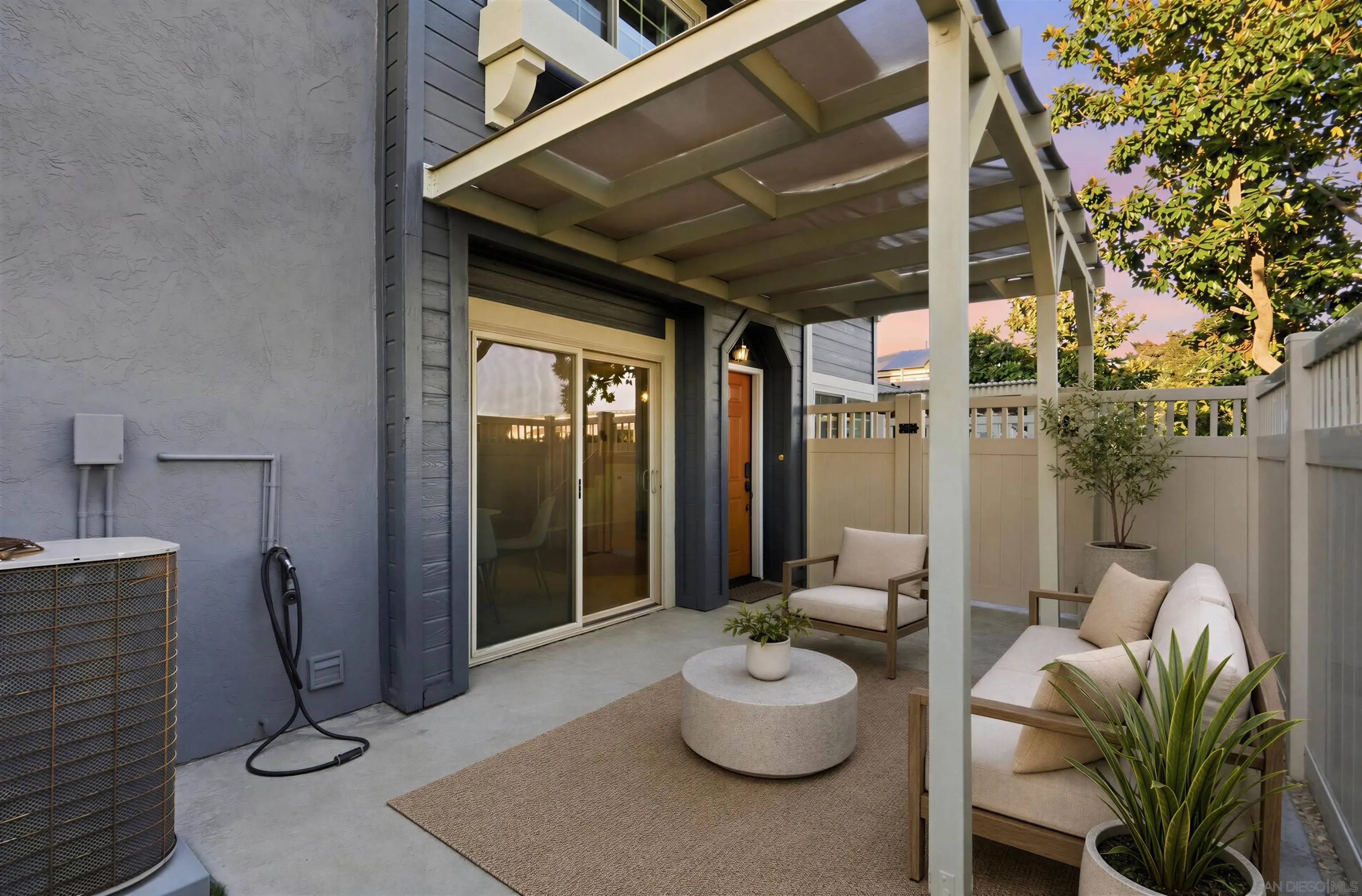 https://cdn.realtyfeed.com/cdn/127/260020505/1815a71f6279fb736b06786b6b371c05.webp