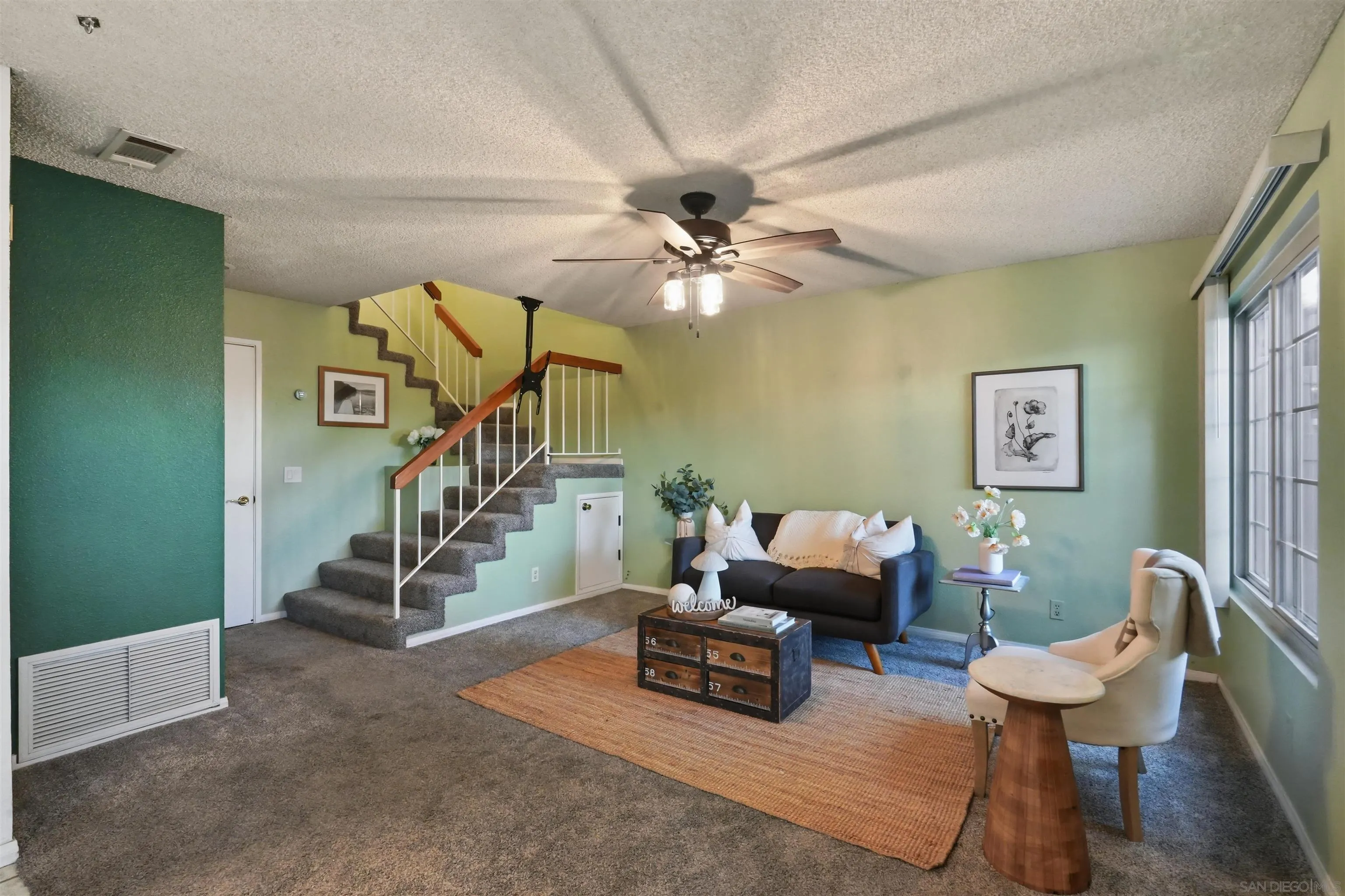 https://cdn.realtyfeed.com/cdn/127/260020505/8ad7a22b8a5657b34f878d3d0ec83d44.webp