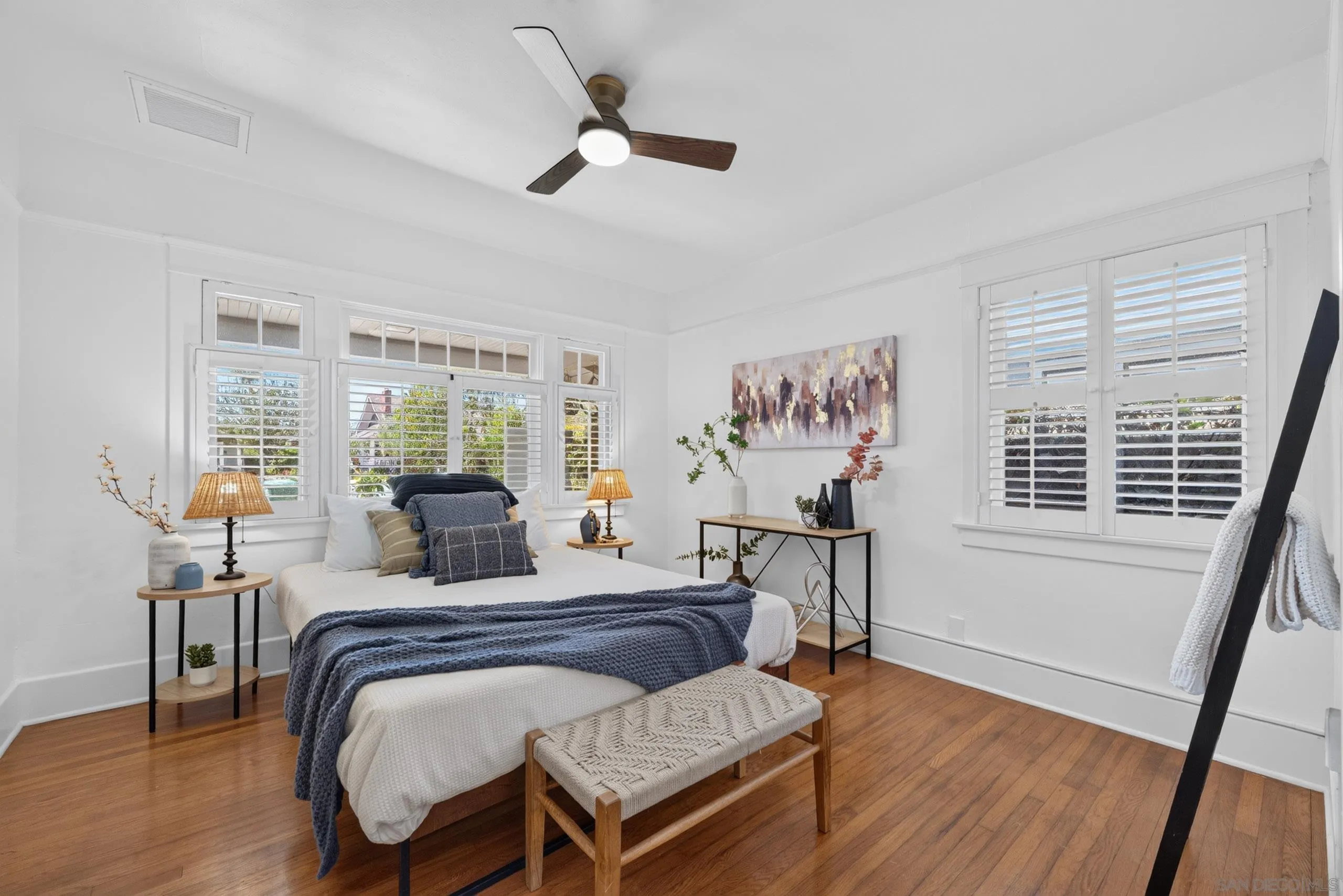 https://cdn.realtyfeed.com/cdn/127/260020506/2c5bf731e7296a7ed59ddcd41c51f4ea.webp