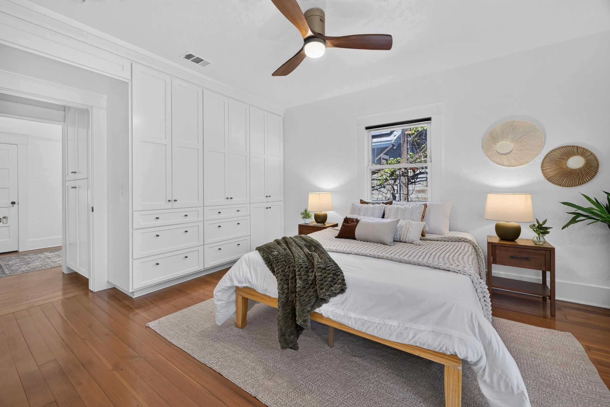 https://cdn.realtyfeed.com/cdn/127/260020506/4e269836c4a2e6088fd90cb6b8c3c46f.webp