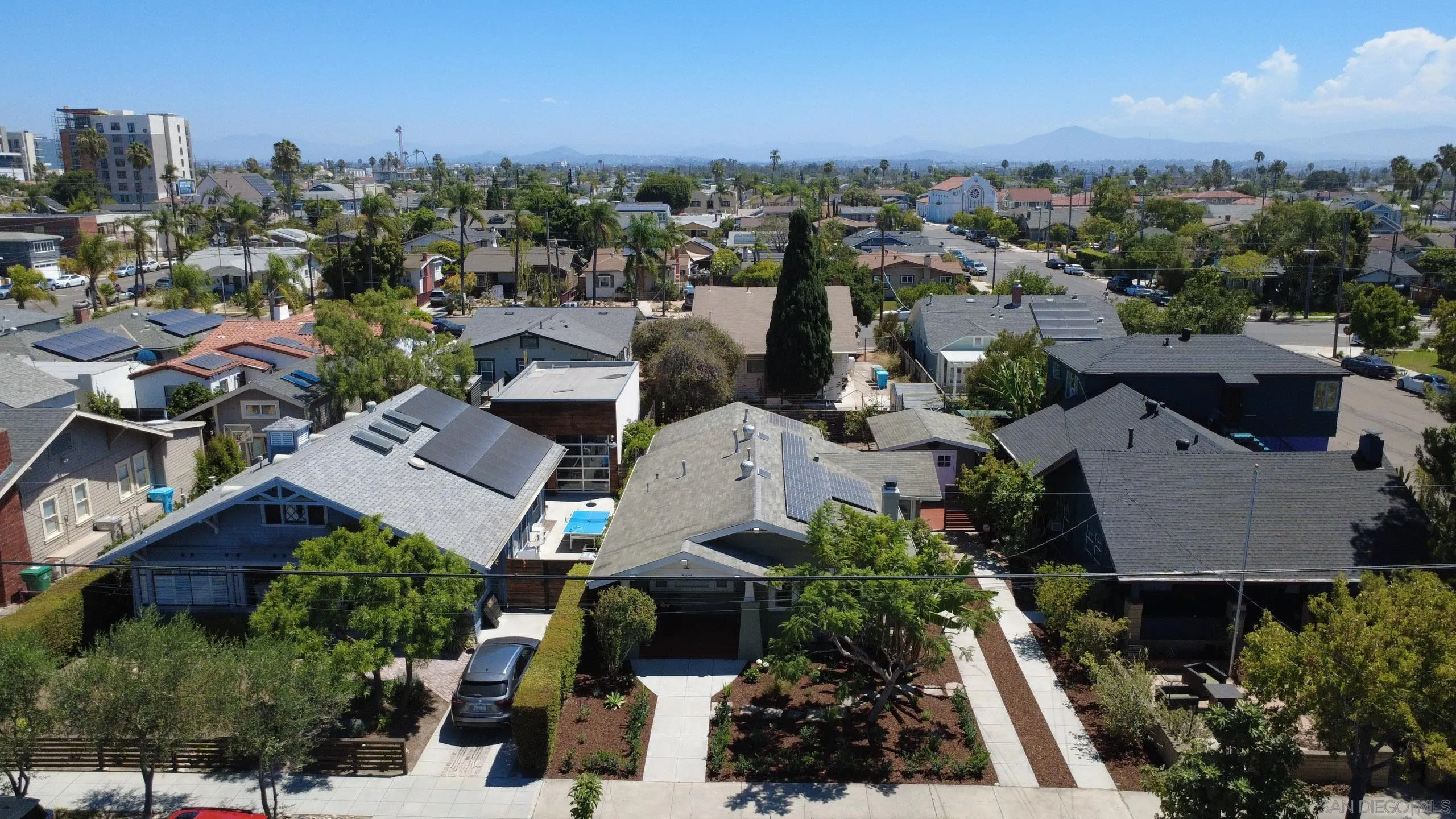 https://cdn.realtyfeed.com/cdn/127/260020506/a34178510cf4a49be514739d8d4692c4.webp