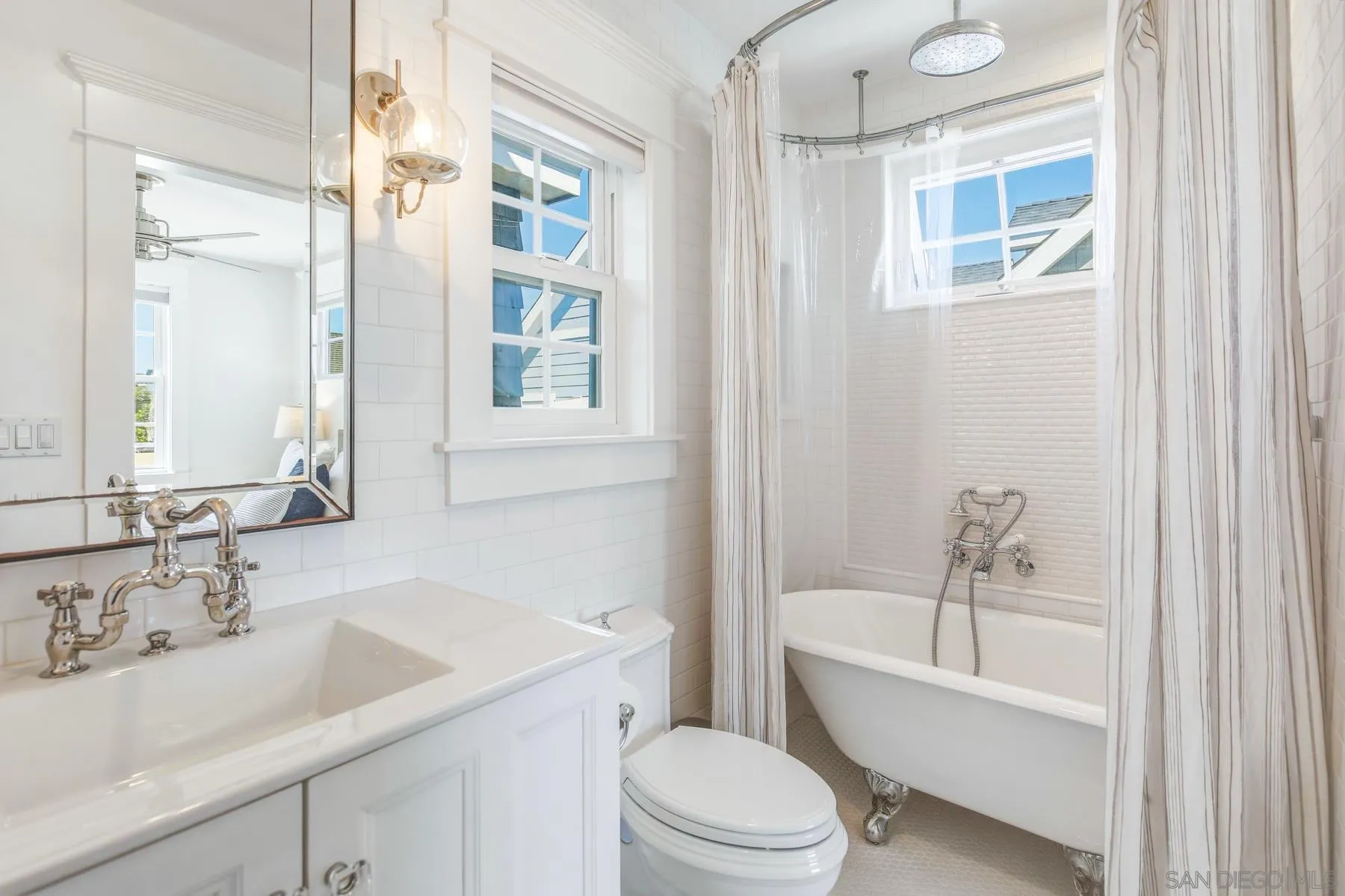 https://cdn.realtyfeed.com/cdn/127/260020508/3ced43fb2d1d3fa8581c05224b5fbd7d.webp