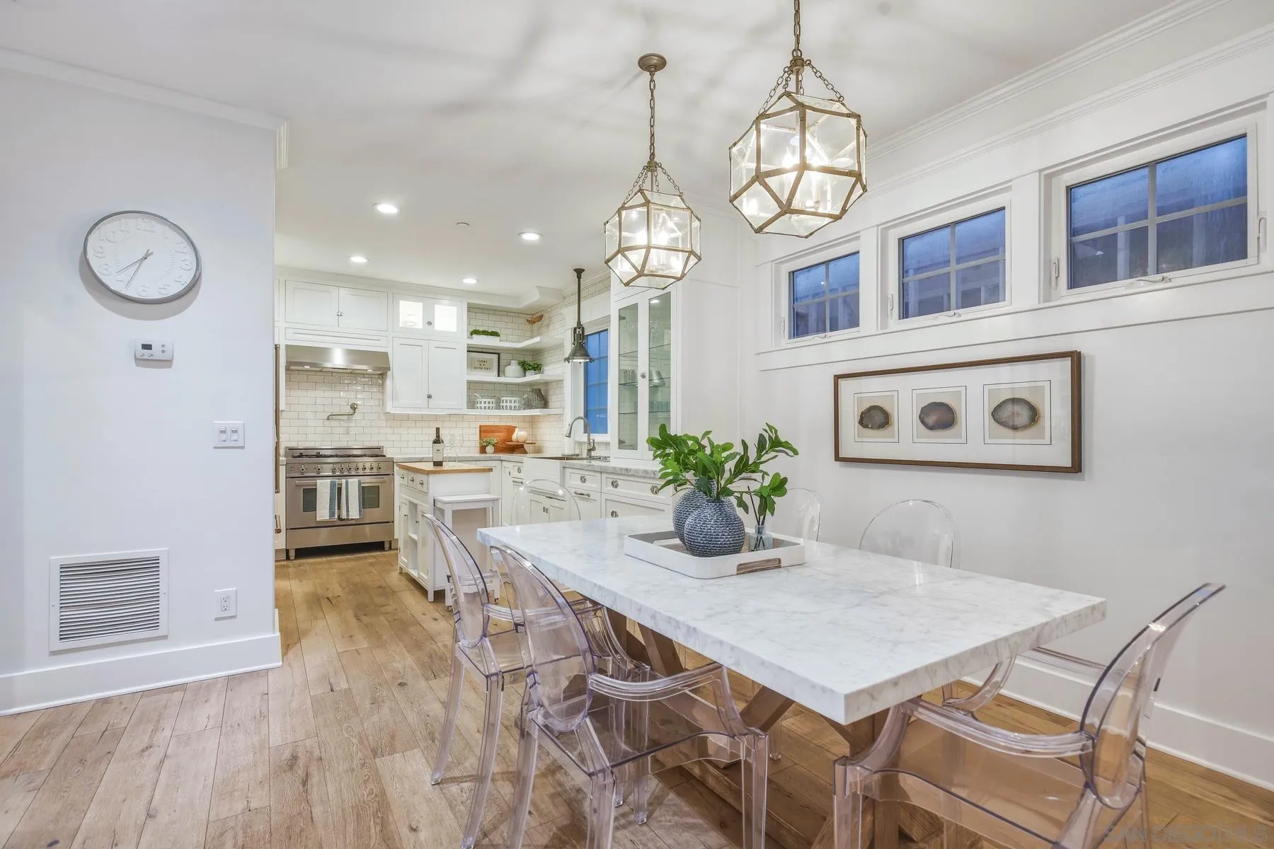 https://cdn.realtyfeed.com/cdn/127/260020508/424fc6bd341d844df7d014bda8304904.webp