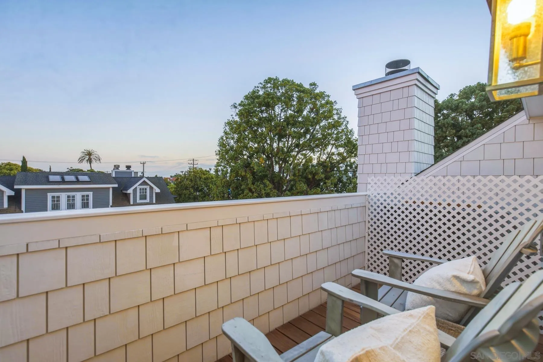 https://cdn.realtyfeed.com/cdn/127/260020508/72a988d2e9220e4f1f5dc53dcf9c36ef.webp