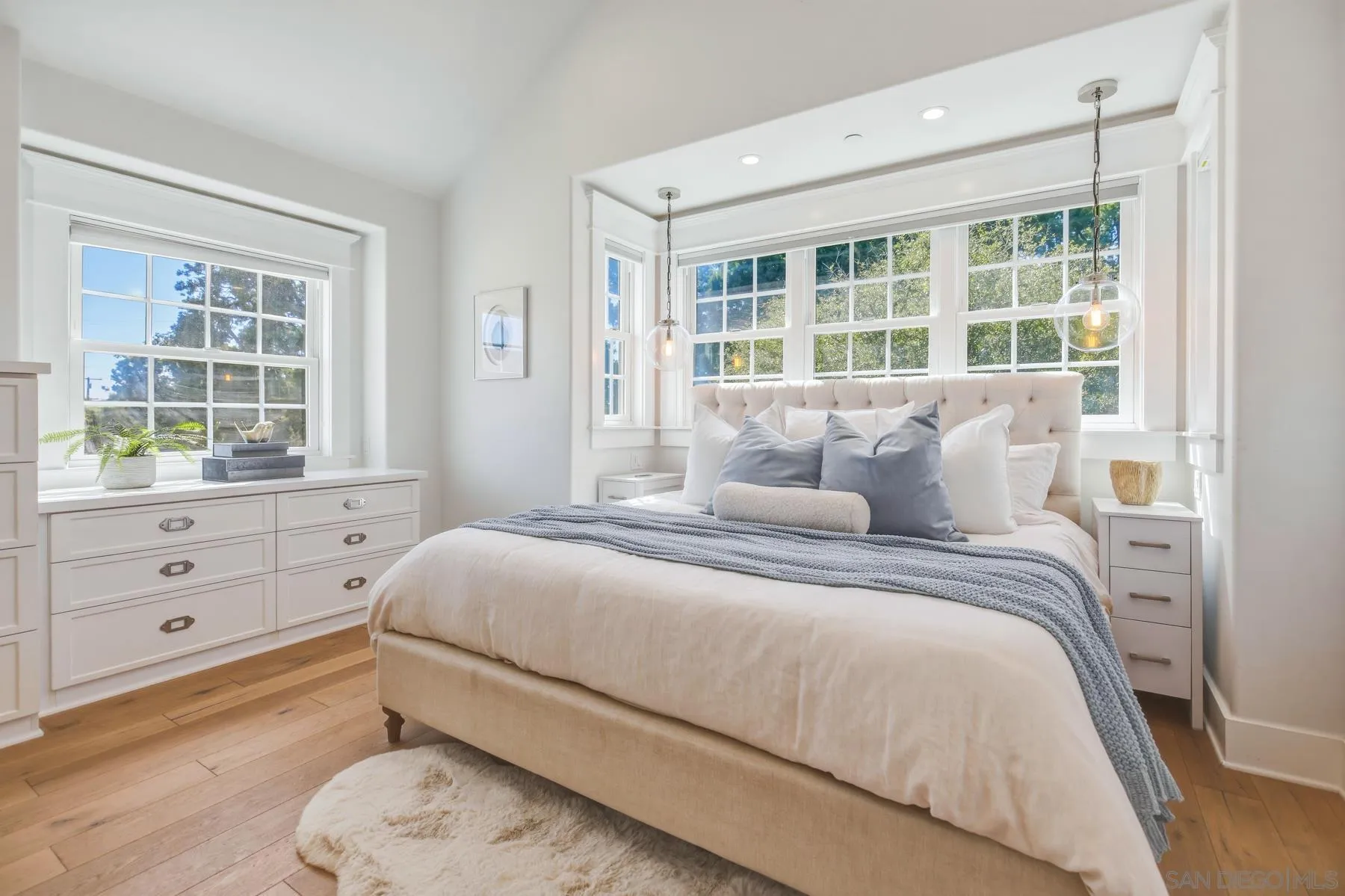 https://cdn.realtyfeed.com/cdn/127/260020508/772d3e6bdae8b888c97c067078d23bac.webp