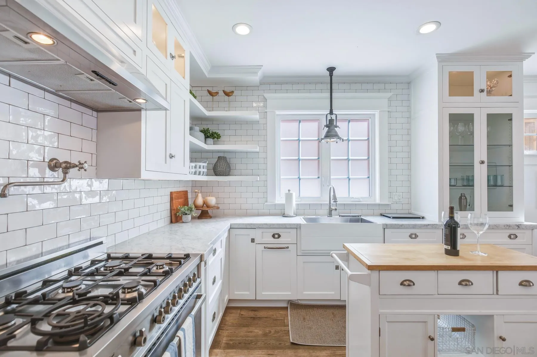 https://cdn.realtyfeed.com/cdn/127/260020508/7ceea25f31688c532ef519cb0947a4d9.webp