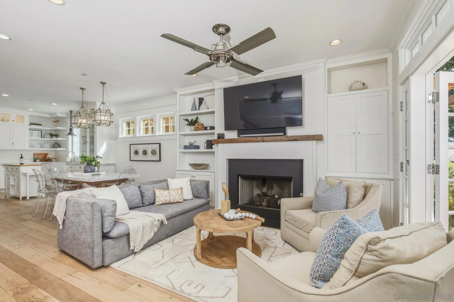 https://cdn.realtyfeed.com/cdn/127/260020508/a1d155d9e8dbe07d768c03a1a26149be.webp