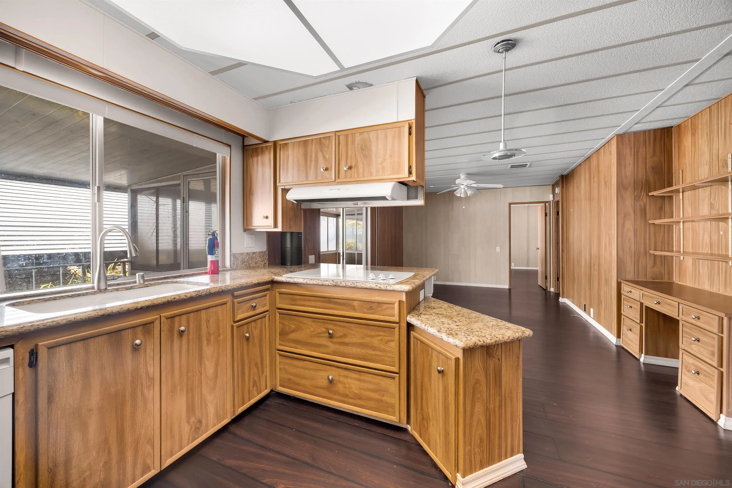 https://cdn.realtyfeed.com/cdn/127/260020509/1fc8325ddb46b129484ed255ed42ef38.webp