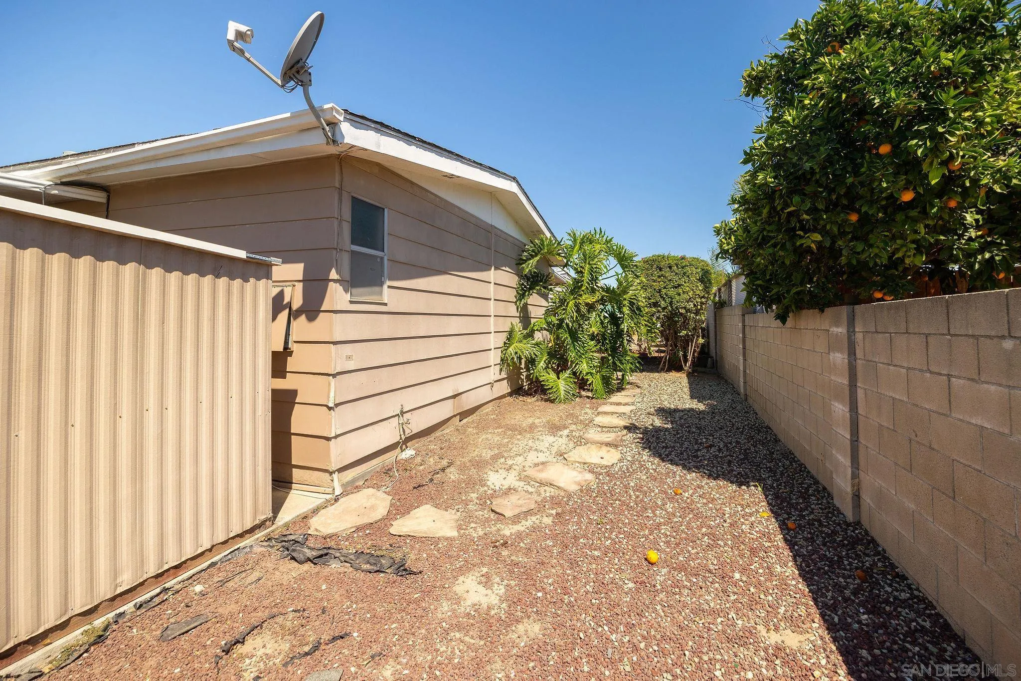 https://cdn.realtyfeed.com/cdn/127/260020509/8211211fbde40c455d0f5f0095398b1a.webp