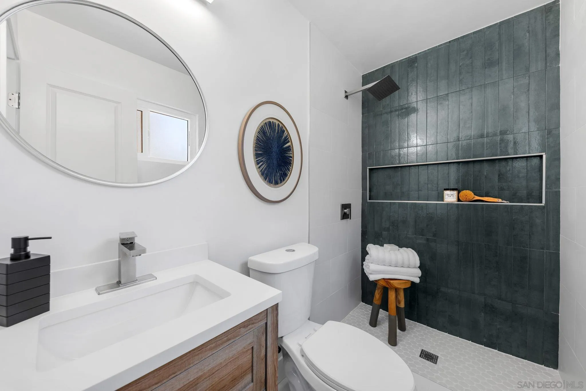 https://cdn.realtyfeed.com/cdn/127/260020510/b5730d3803ea623b6a611f4c65305e53.webp