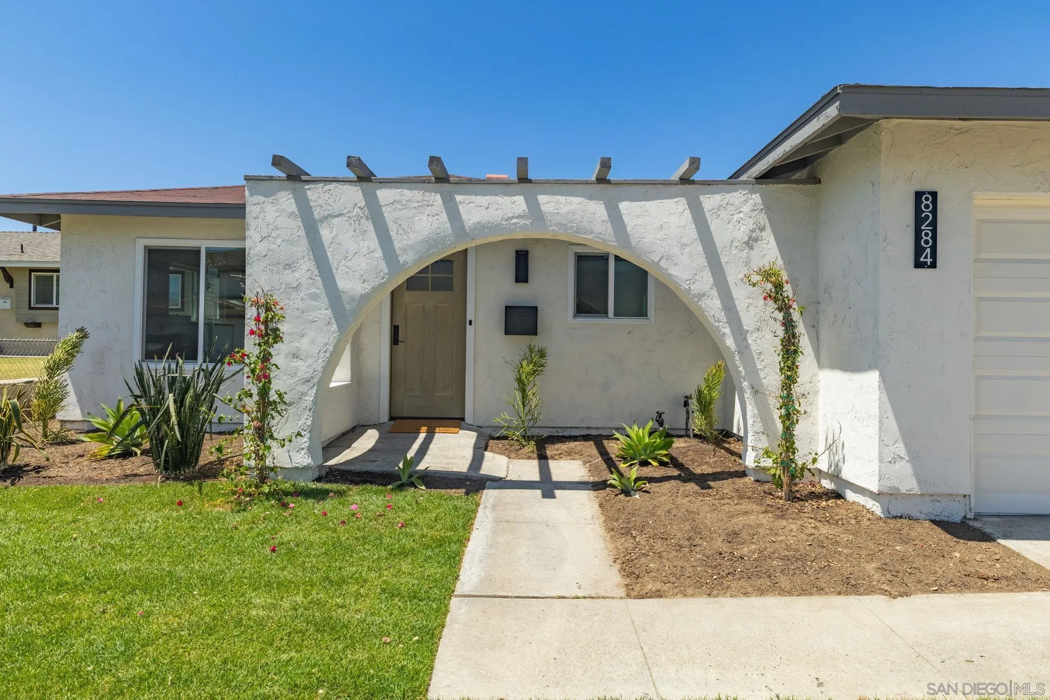 8284 Brookhaven Rd, San Diego, CA 92114 - Photo 3 of 22, San Diego, CA