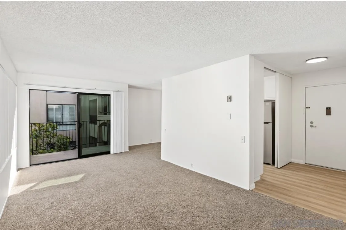 1235 Parker Unit 3k, San Diego, CA 92109 - Photo 3 of 20, San Diego, CA