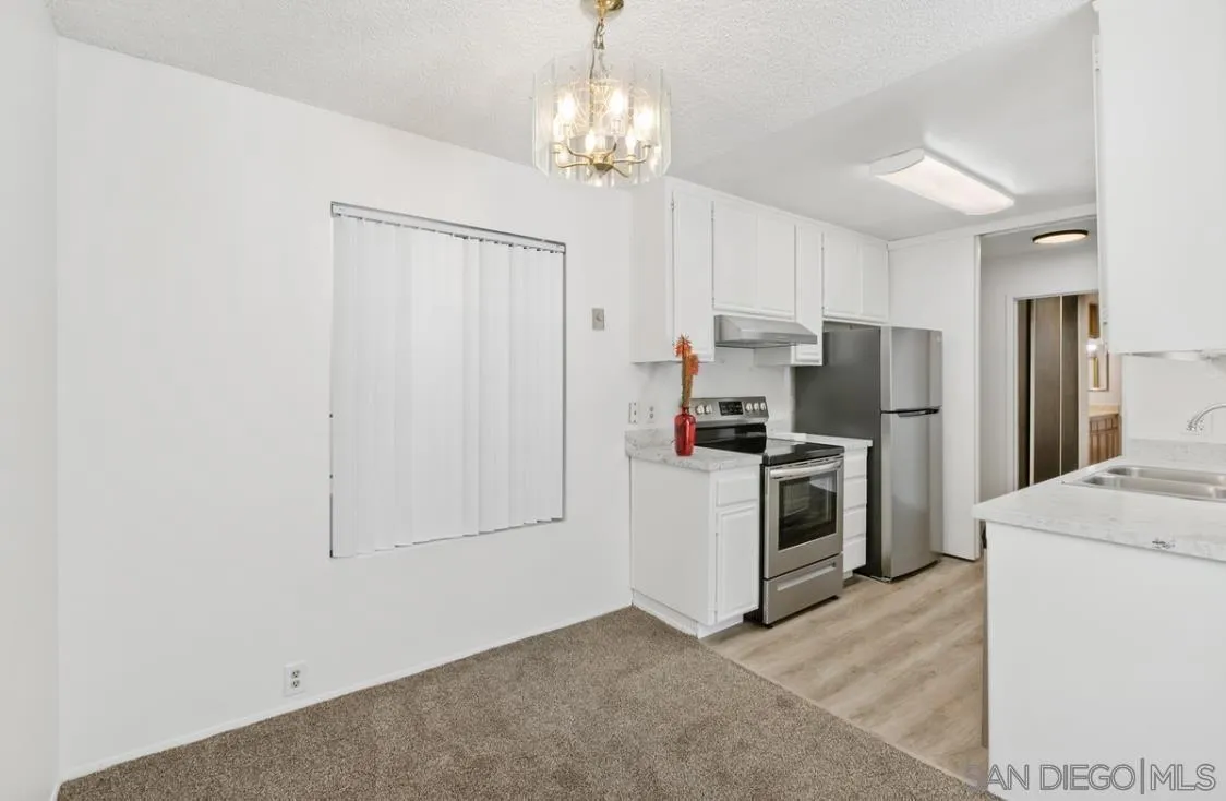 https://cdn.realtyfeed.com/cdn/127/260020511/d824b78edcc0b219cbf16c462151f643.webp
