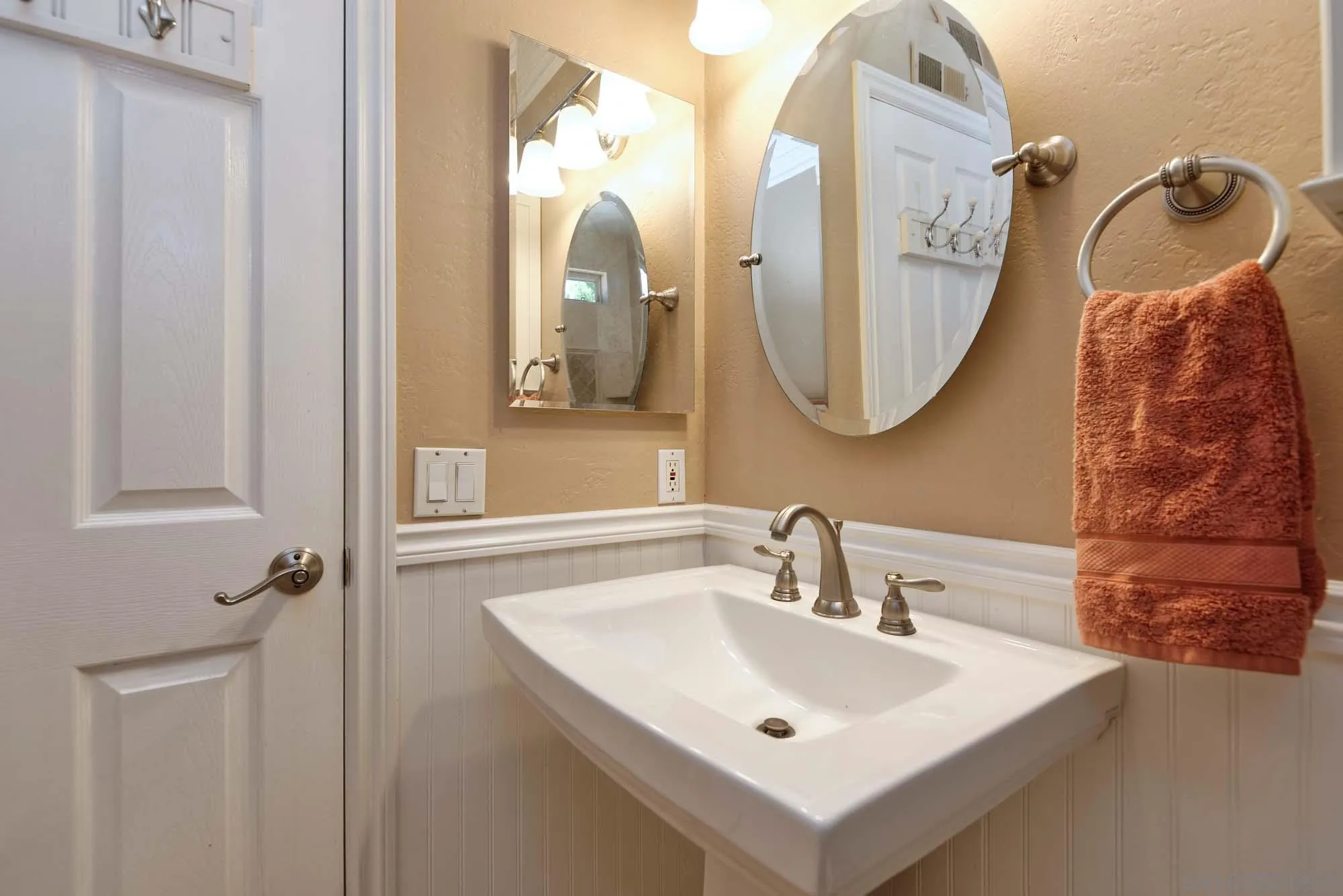 https://cdn.realtyfeed.com/cdn/127/260020520/9d4b3c605a9159e0cce274f21965955e.webp