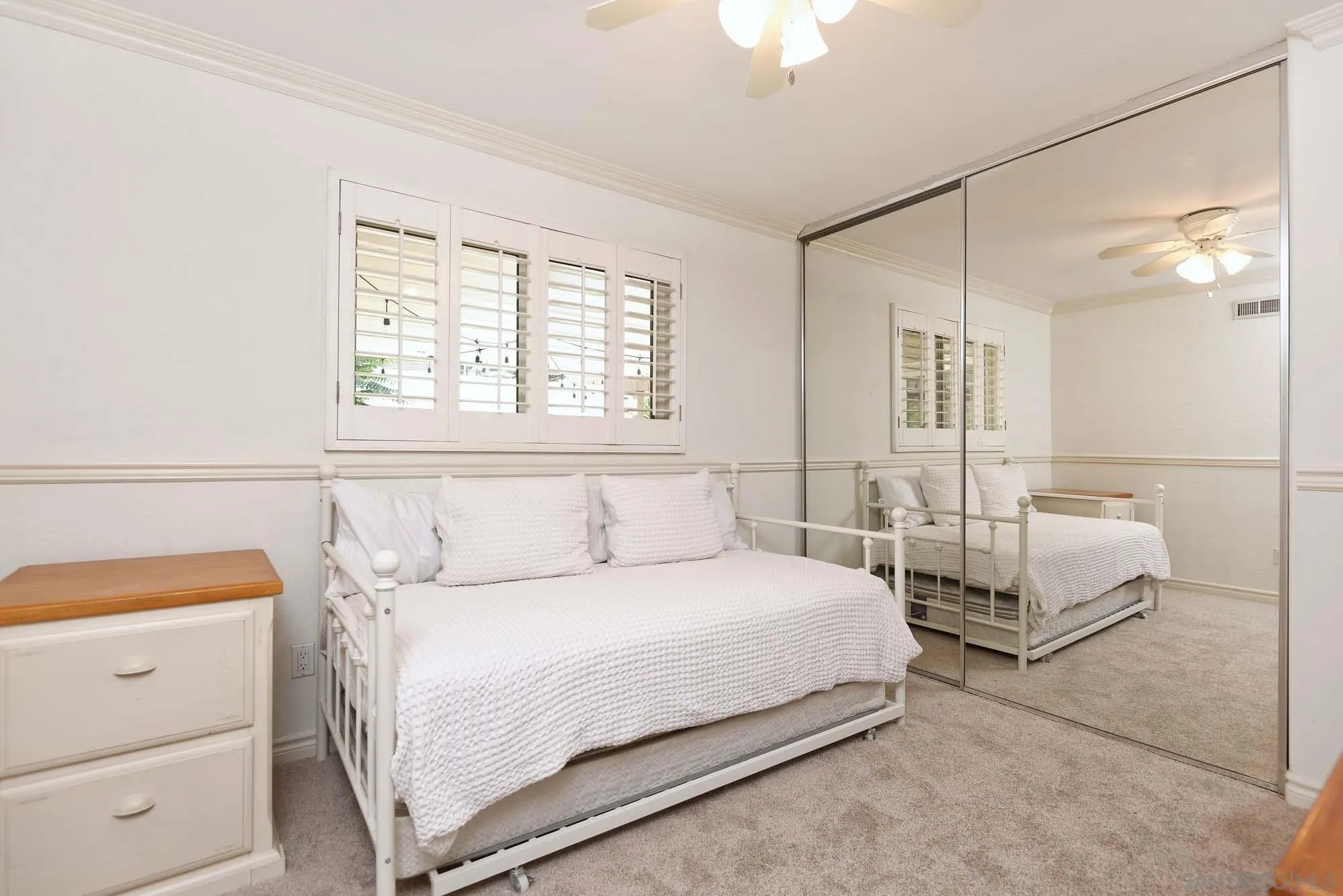https://cdn.realtyfeed.com/cdn/127/260020520/d96a5d43737b4578d6d8e7f6482dbaf7.webp