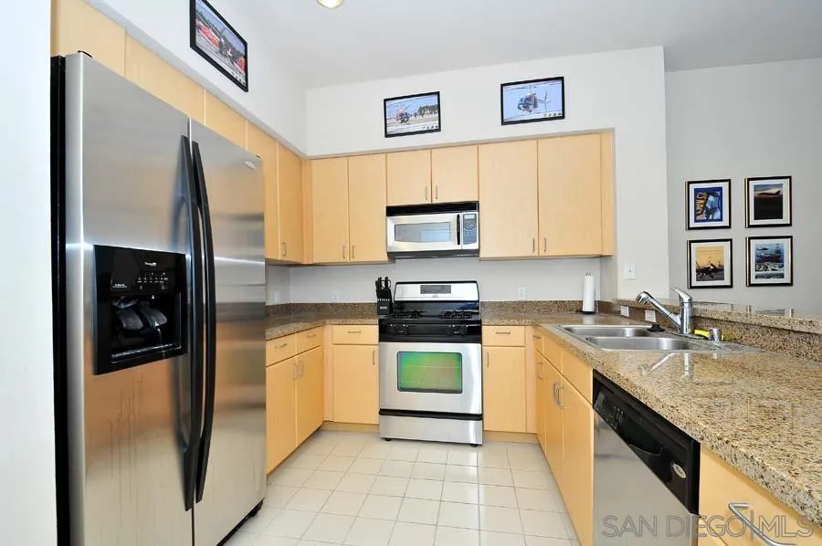 Photo #6: 260020521 Listing: Photo #6