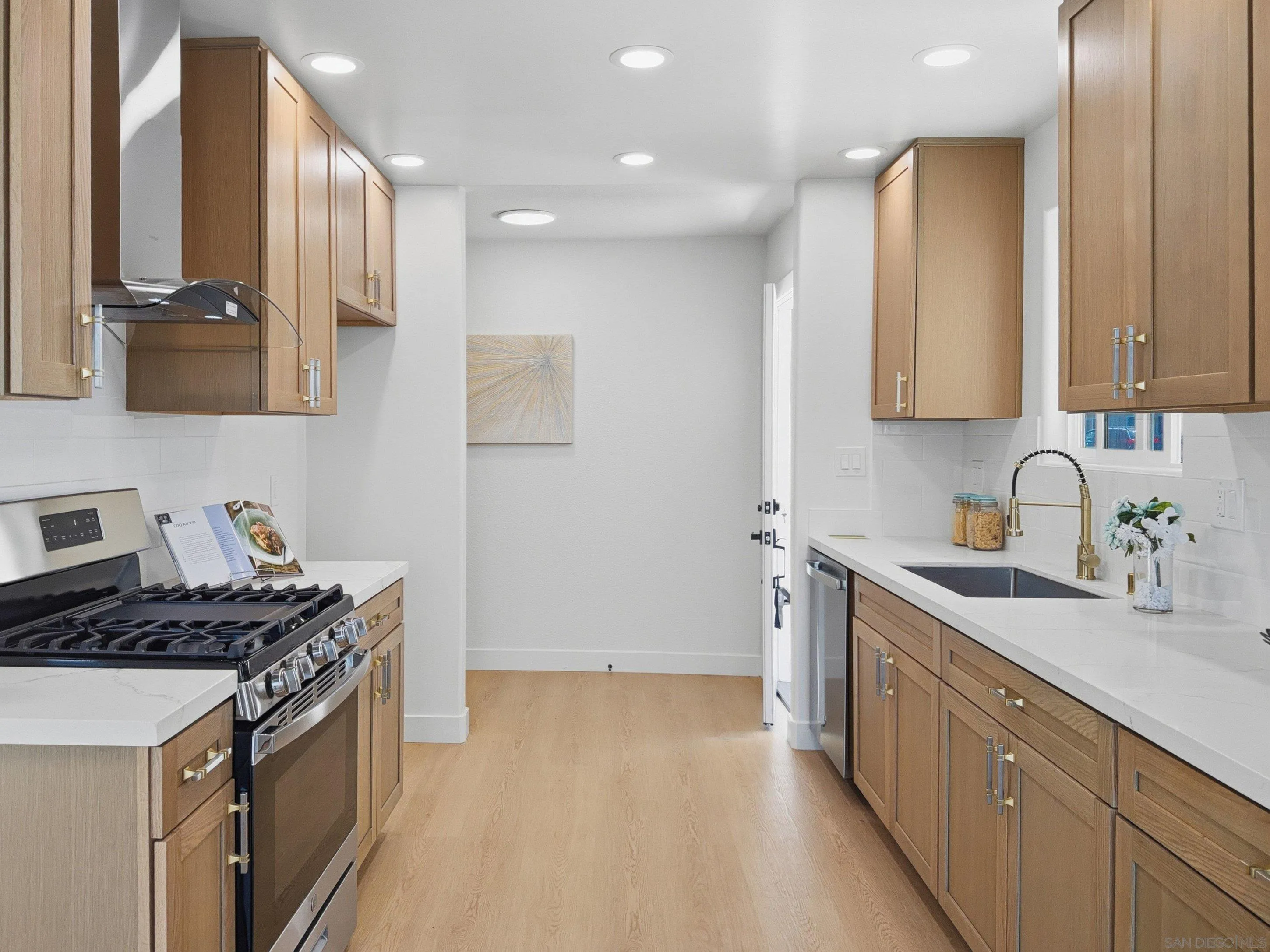 https://cdn.realtyfeed.com/cdn/127/260020525/06a8bf7e2cc2b0da8c4a2096ca522946.webp