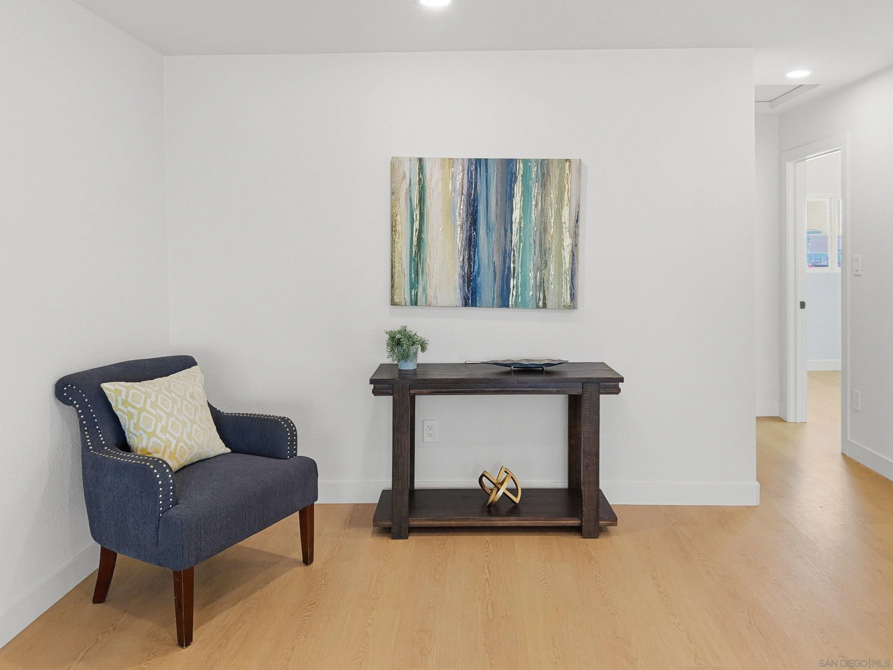 https://cdn.realtyfeed.com/cdn/127/260020525/77df012fb67740cd4885f05d810d6379.webp