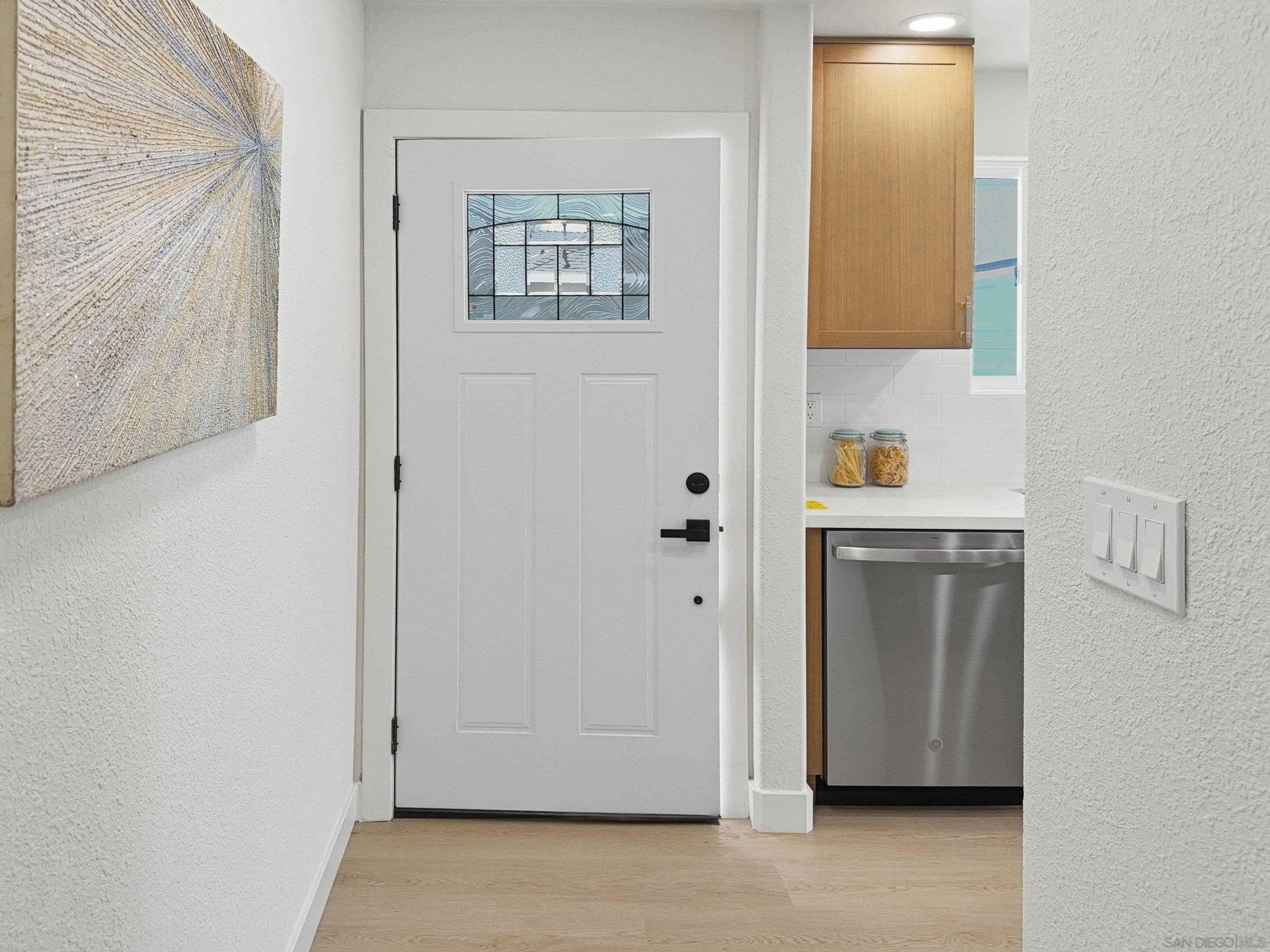 https://cdn.realtyfeed.com/cdn/127/260020525/87d95bfdf740392d6b13e9af985be877.webp