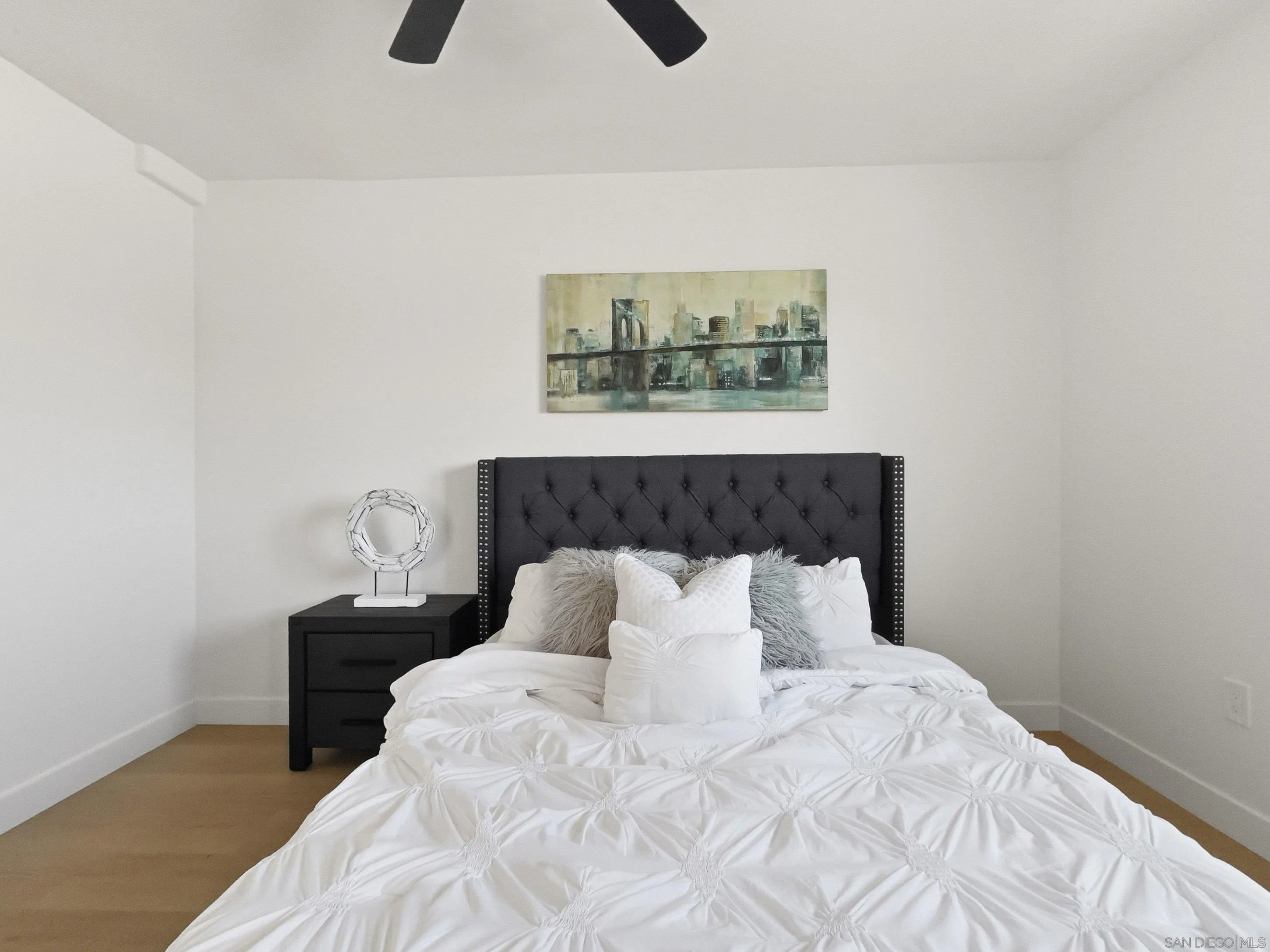 https://cdn.realtyfeed.com/cdn/127/260020525/aaa8fb2da0fea1f5a14df0d5294f39e2.webp