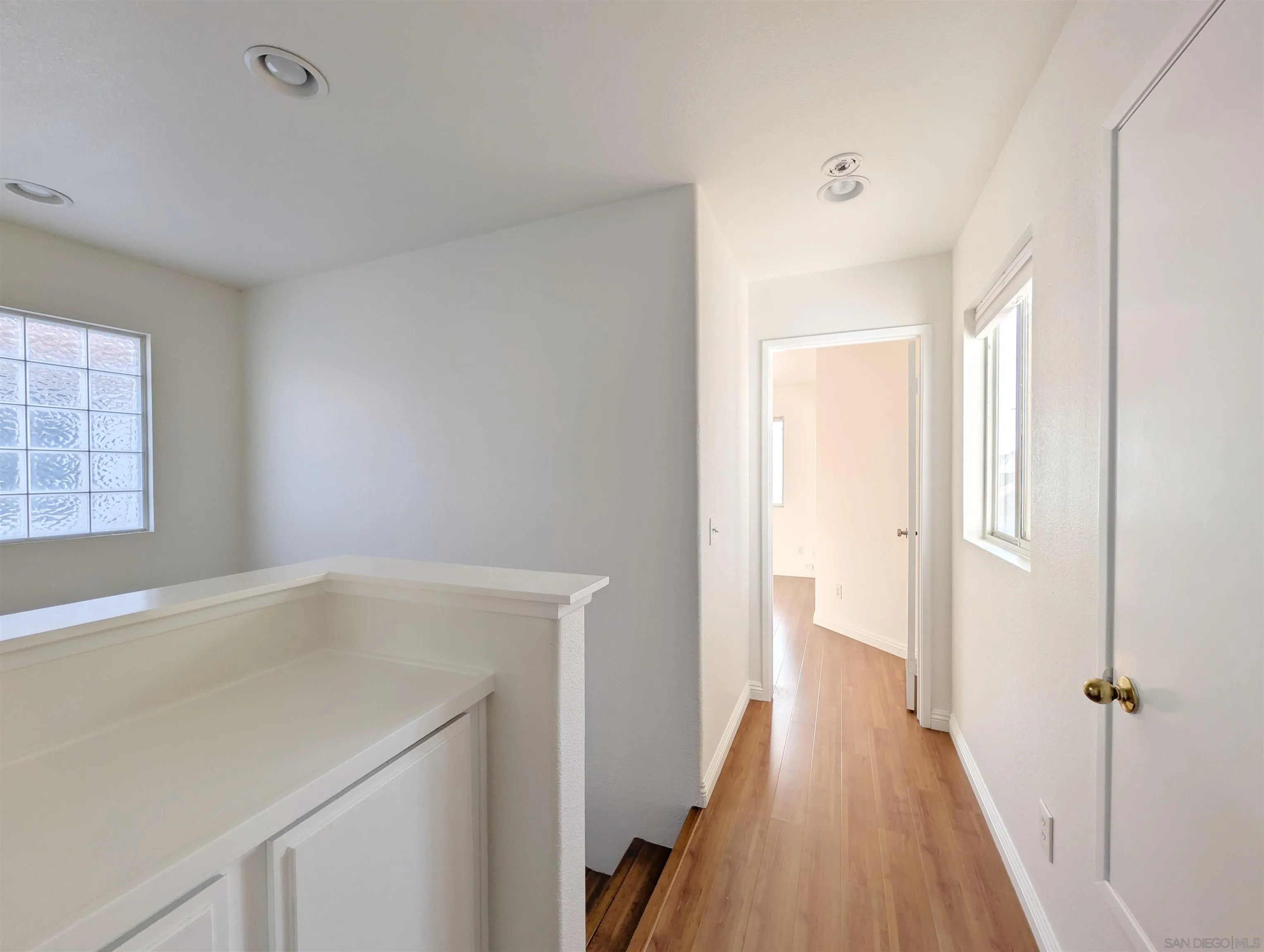 https://cdn.realtyfeed.com/cdn/127/260020527/ad5197c80426511b70021e60b14b5062.webp