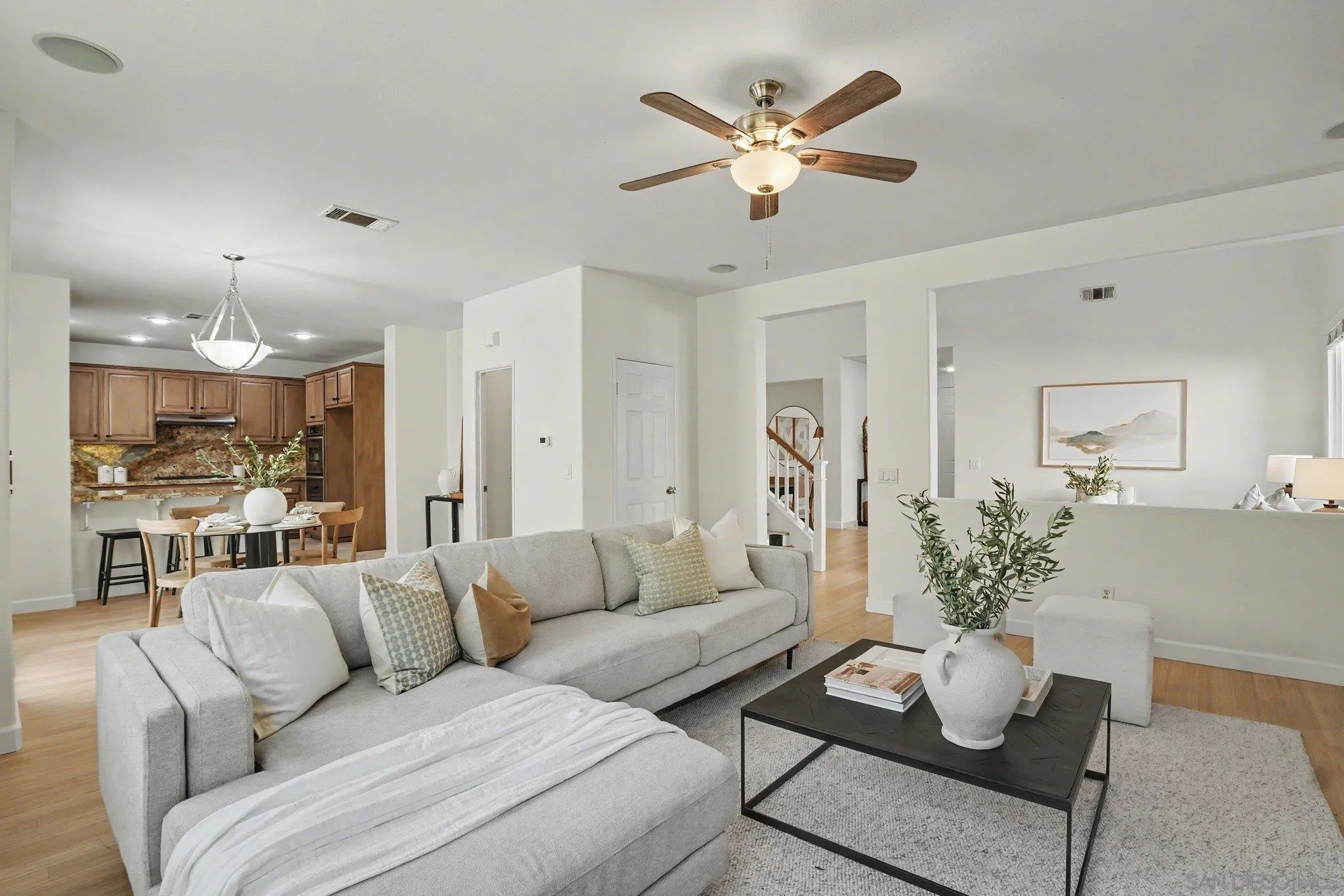 https://cdn.realtyfeed.com/cdn/127/260020528/4db2cf32ca7f8eb09e10c0353aed9973.webp