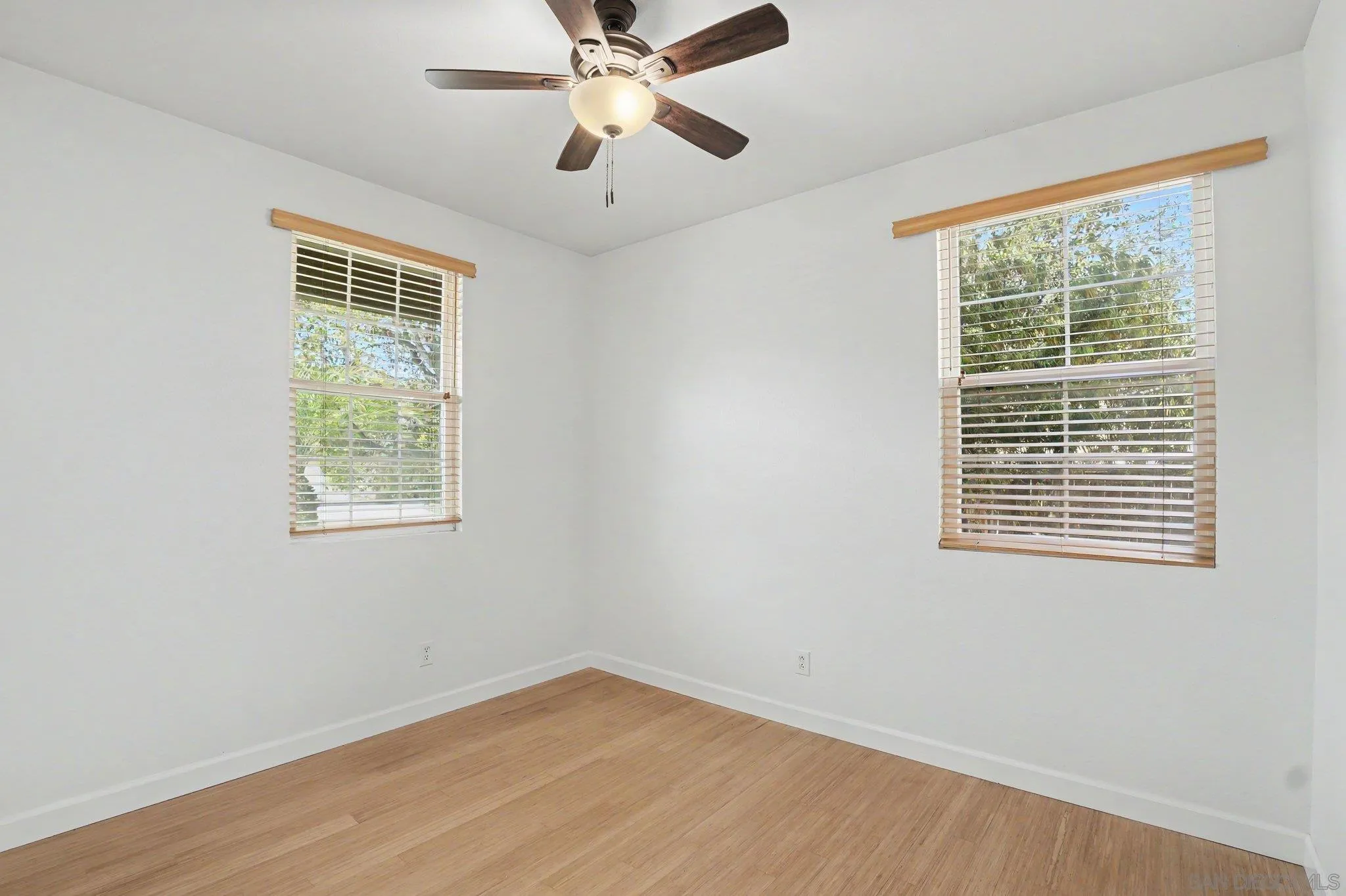 https://cdn.realtyfeed.com/cdn/127/260020528/aa362ce9d9e72100331bf252e3fdbba8.webp