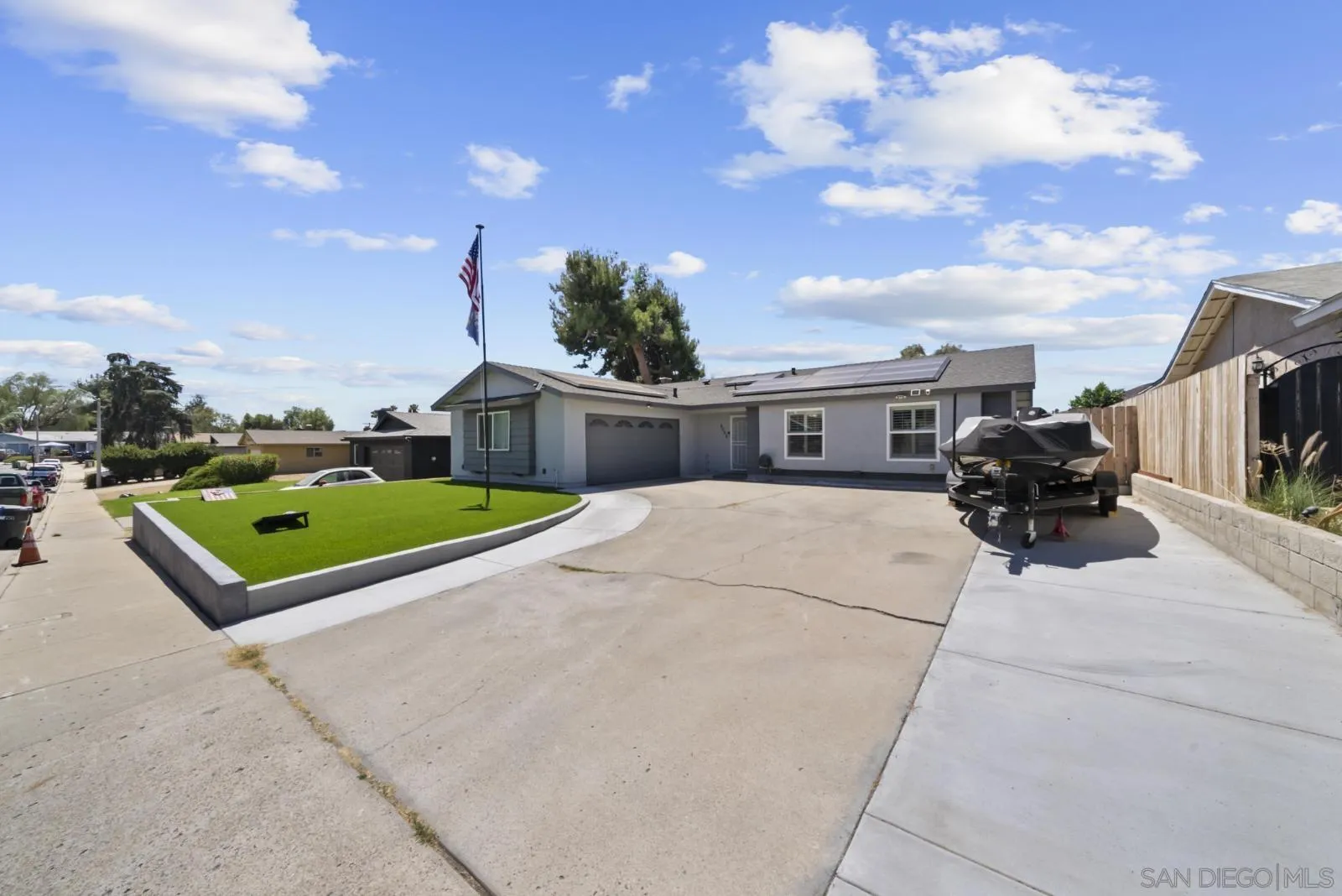 8054 Royal Gardens Pl, El Cajon, CA 92021 - Photo 4 of 25, El Cajon, CA