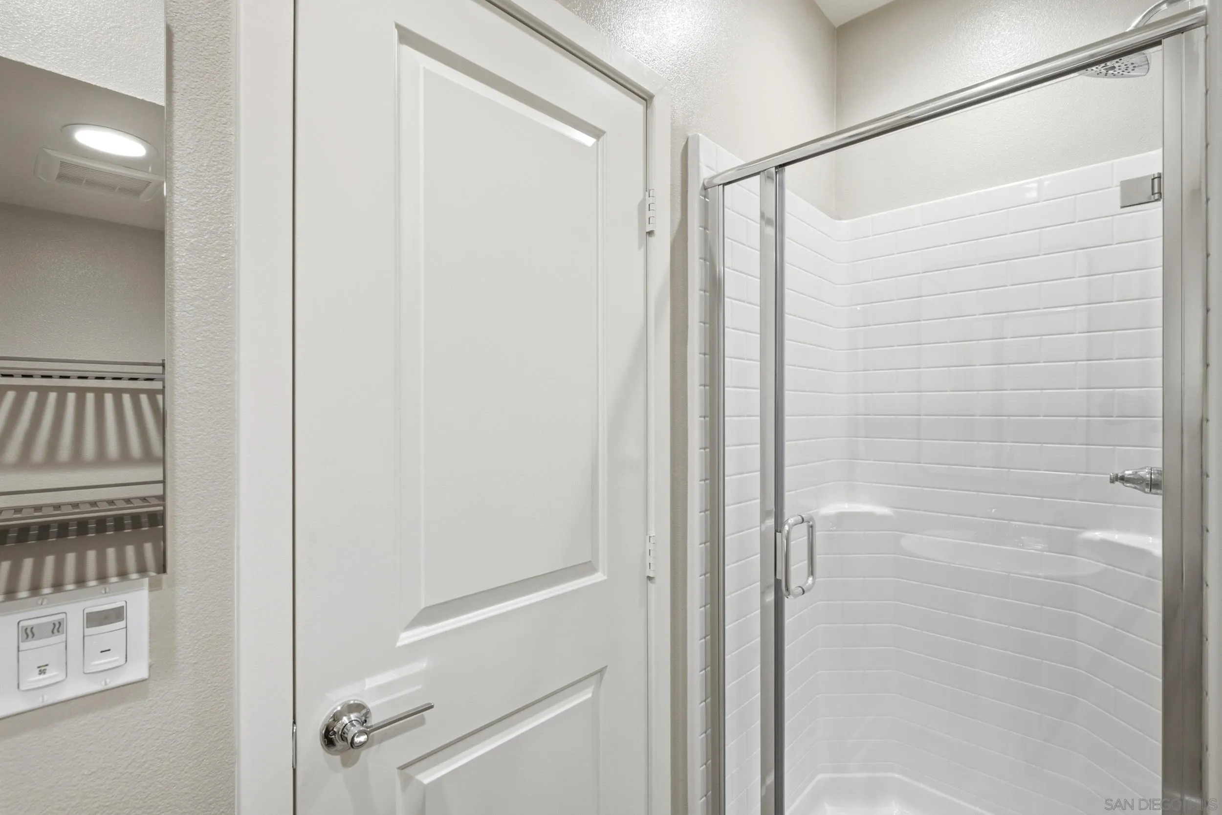 Photo #14: 260020530 Listing: Photo #14