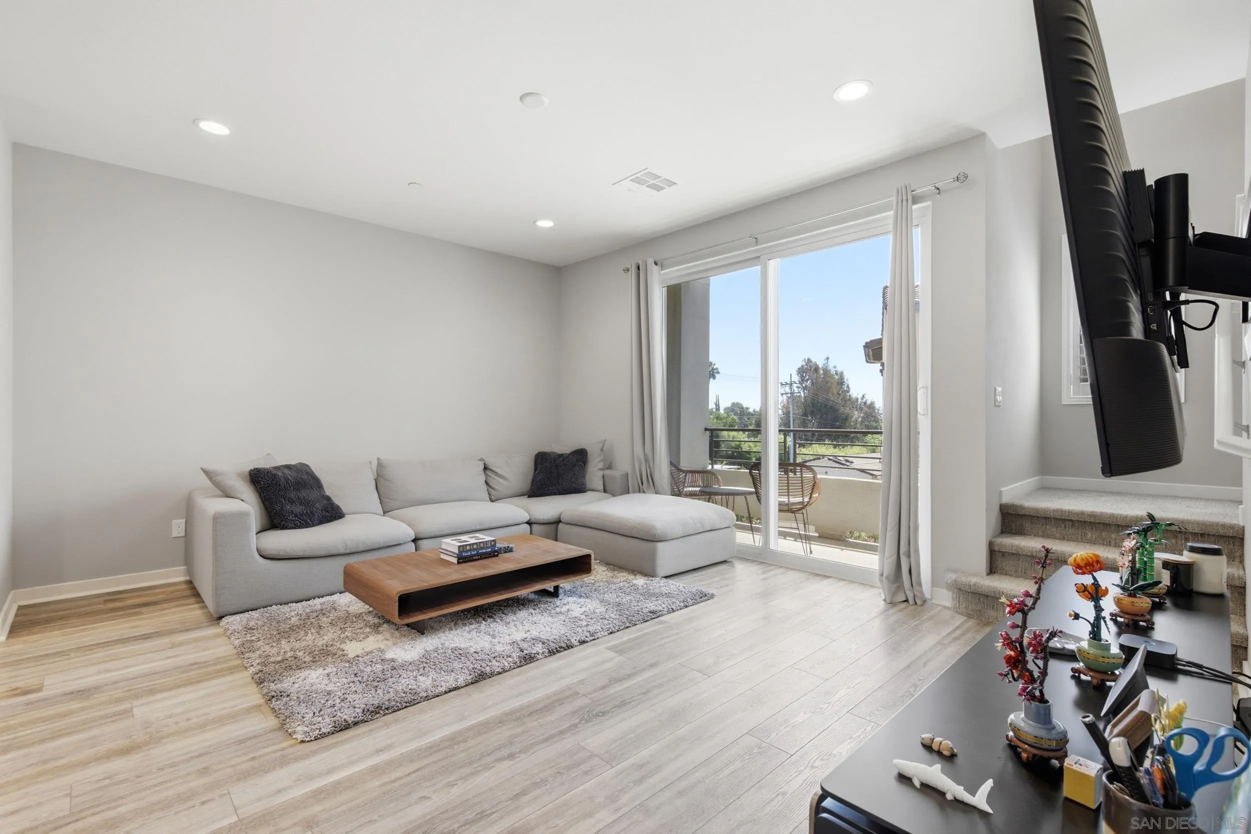 2572 S Escondido Blvd Unit 808, Escondido, CA 92025 - Photo 5 of 27, Escondido, CA