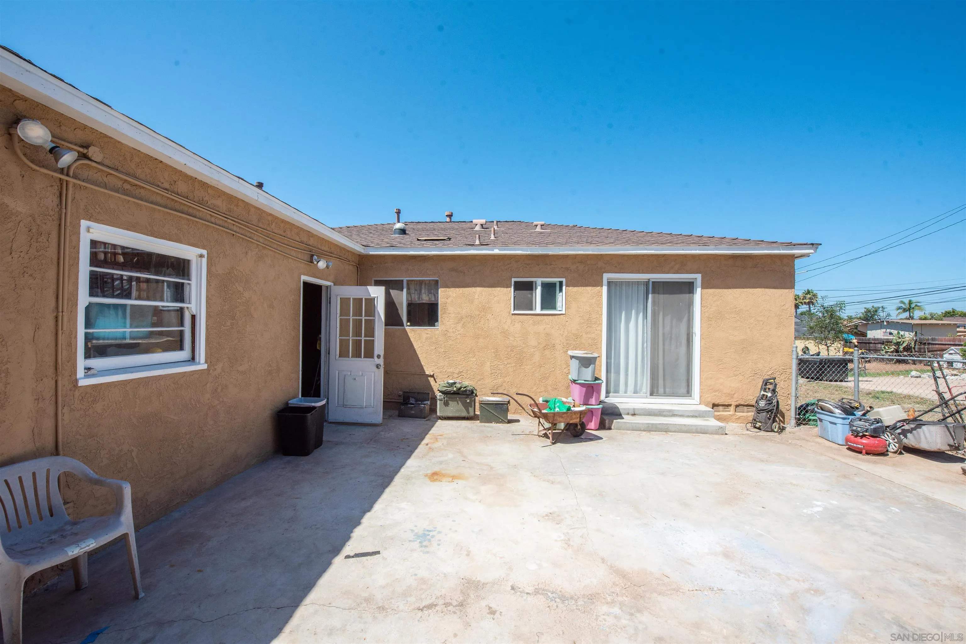 https://cdn.realtyfeed.com/cdn/127/260020535/4cb53e40f118e44f6c9e9781b83d2ab7.webp