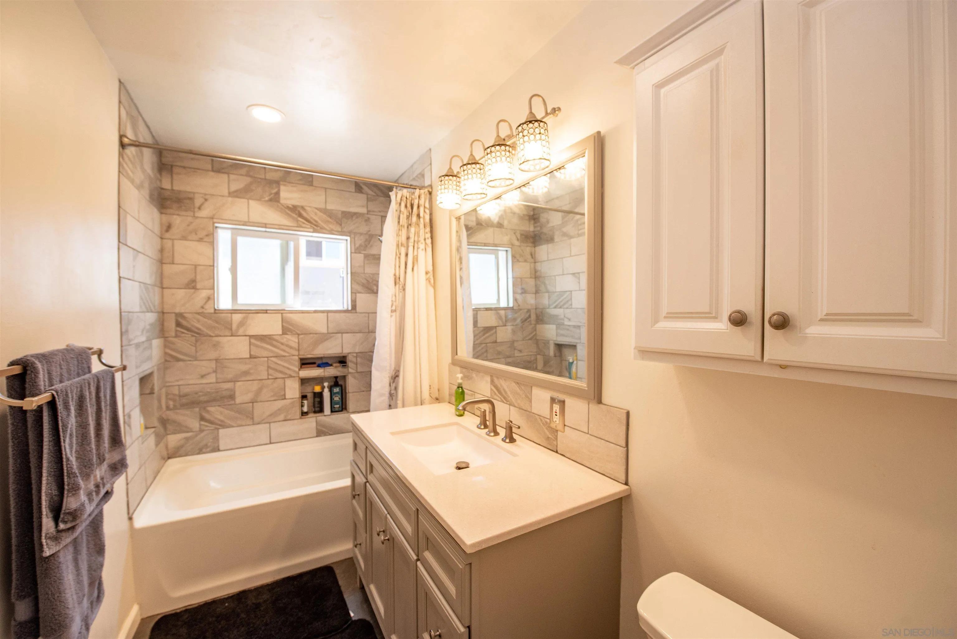 https://cdn.realtyfeed.com/cdn/127/260020535/a72f5e1fc7e61600909a4a760017e542.webp