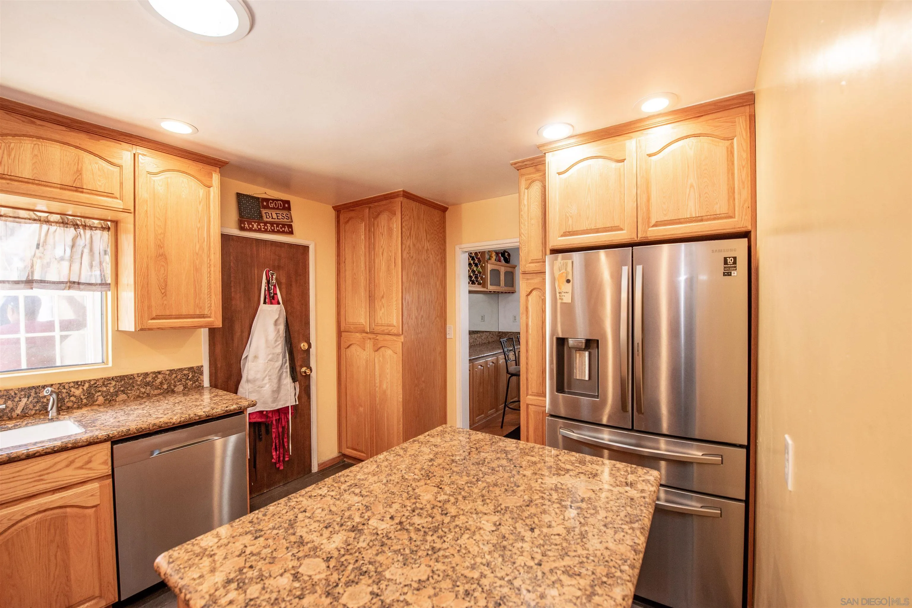 https://cdn.realtyfeed.com/cdn/127/260020535/e8a21ced2dc8d3a774fd05ea9132ed91.webp