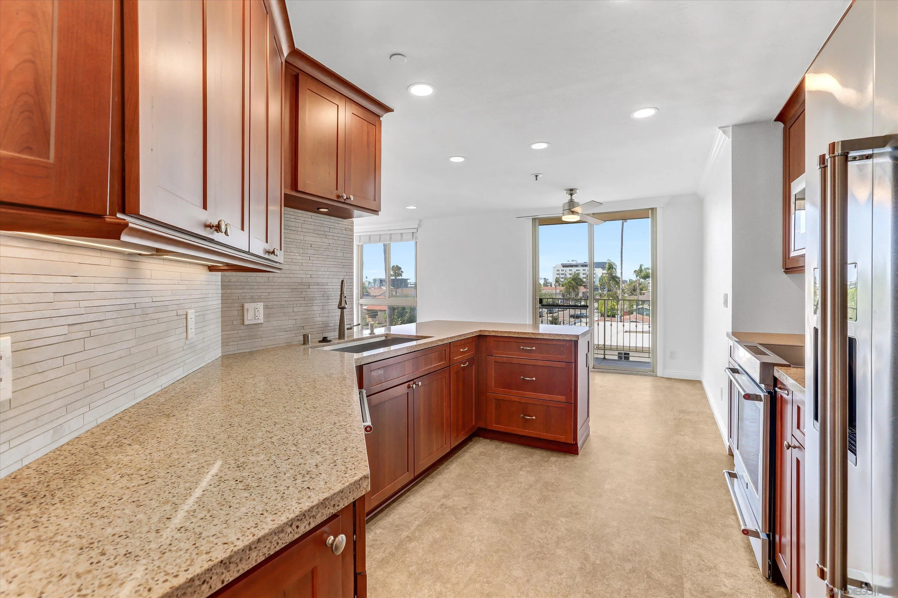 Photo #9: 260020546 Listing: Photo #9