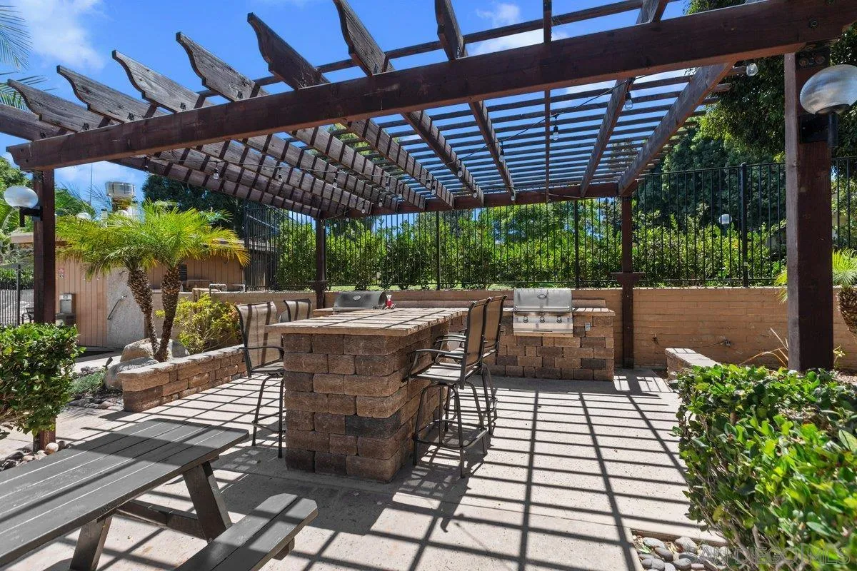 Photo #35: 260020554 Listing: Photo #35
