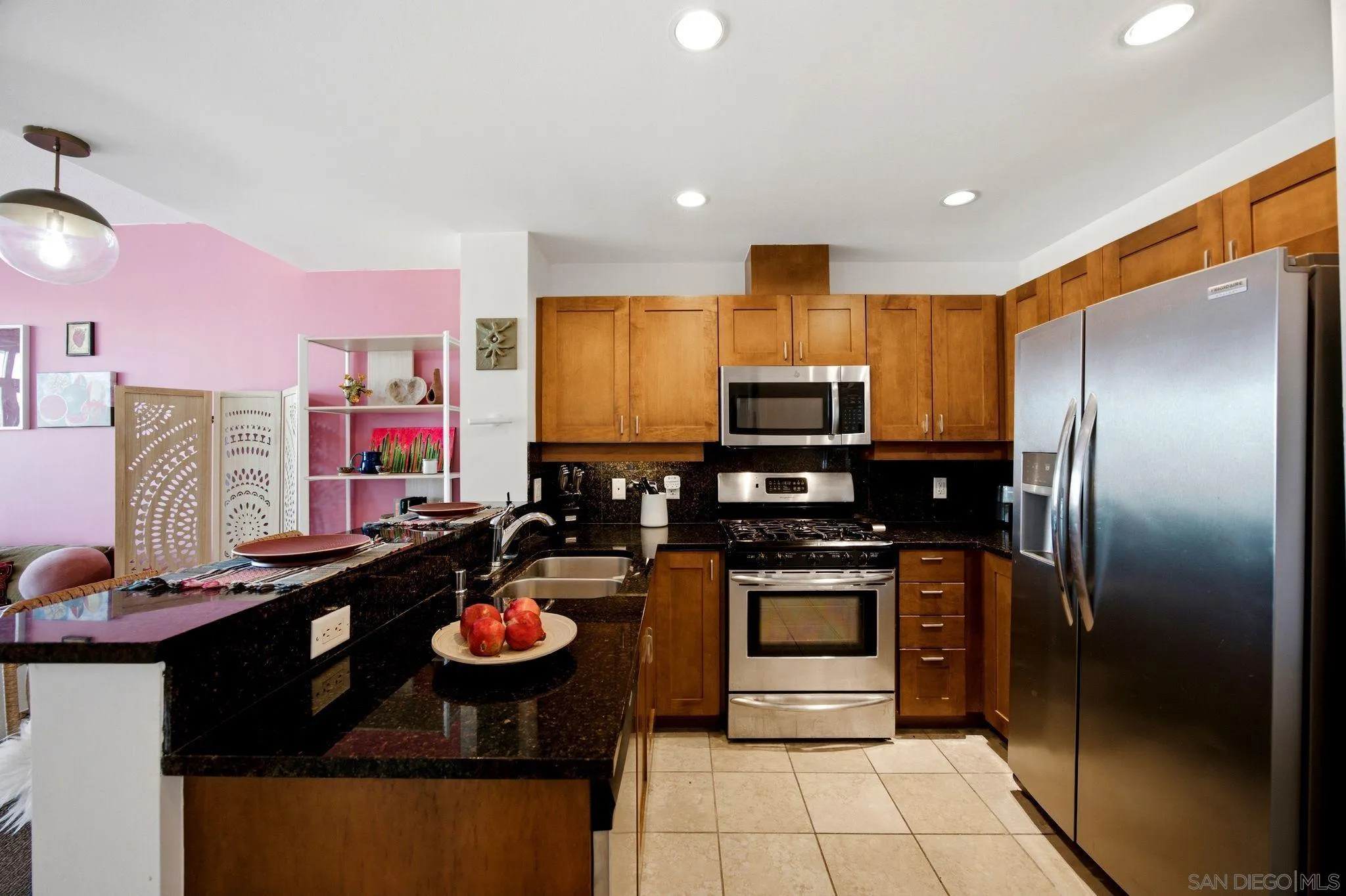 Photo #8: 260020556 Listing: Photo #8